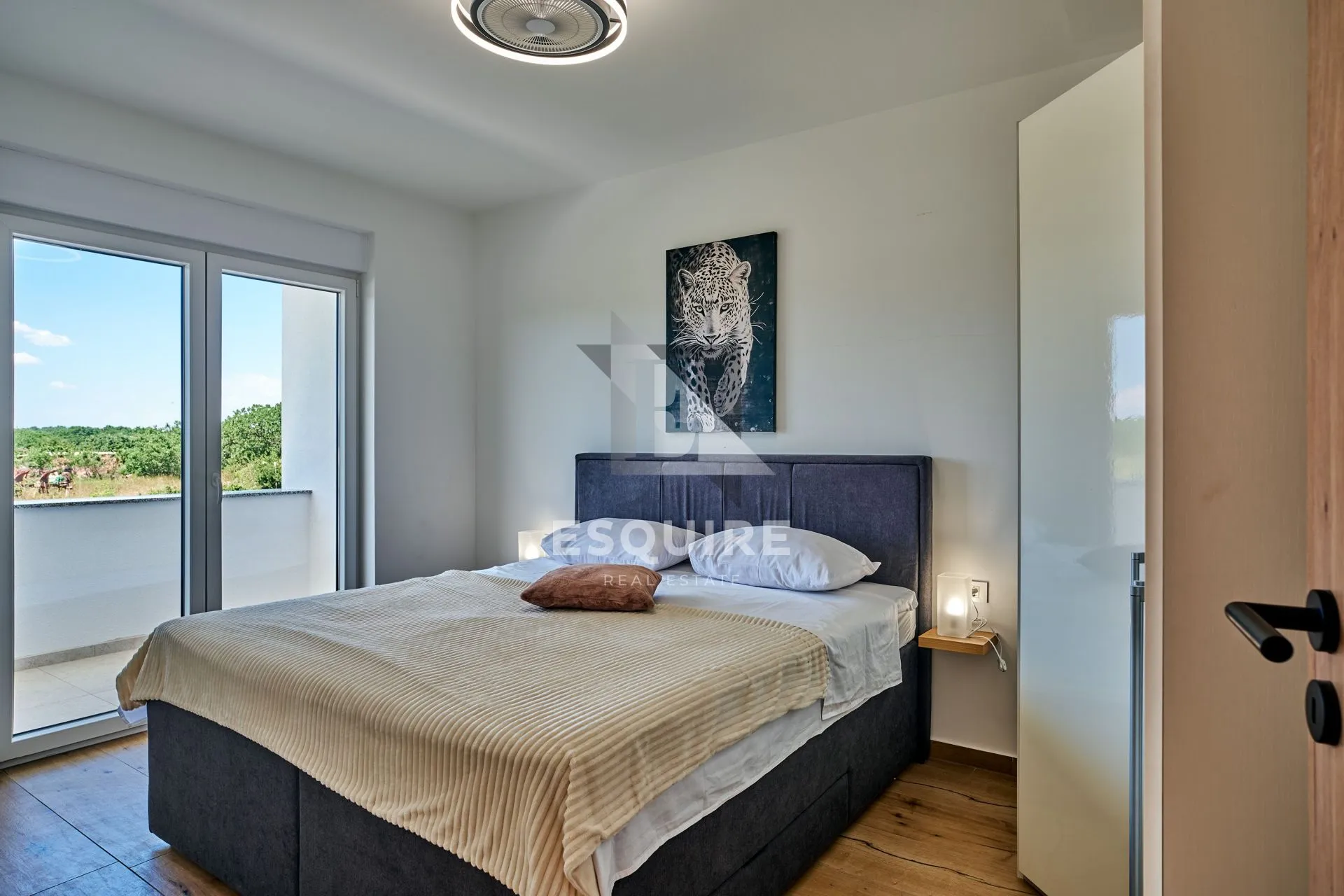 nin - žerava - moderna trosobna vila s bazenom - 188m2 - slika 40