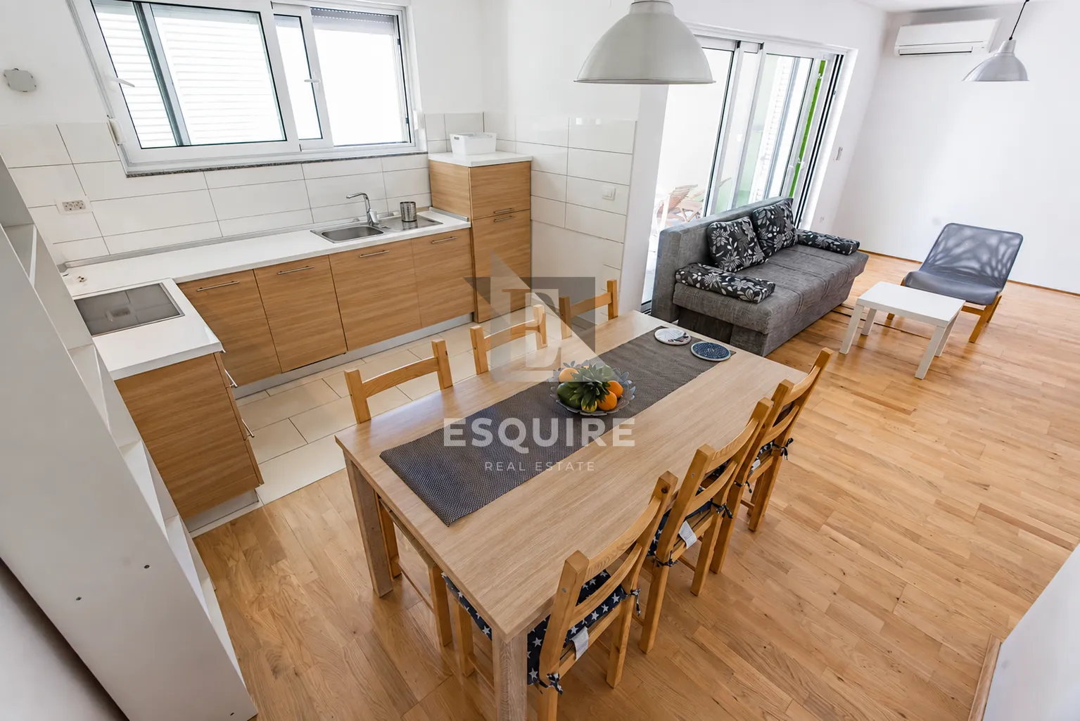 privlaka – namješten apartman c1 u prizemlju s velikim vrtom, 90 m od mora!! - slika 7