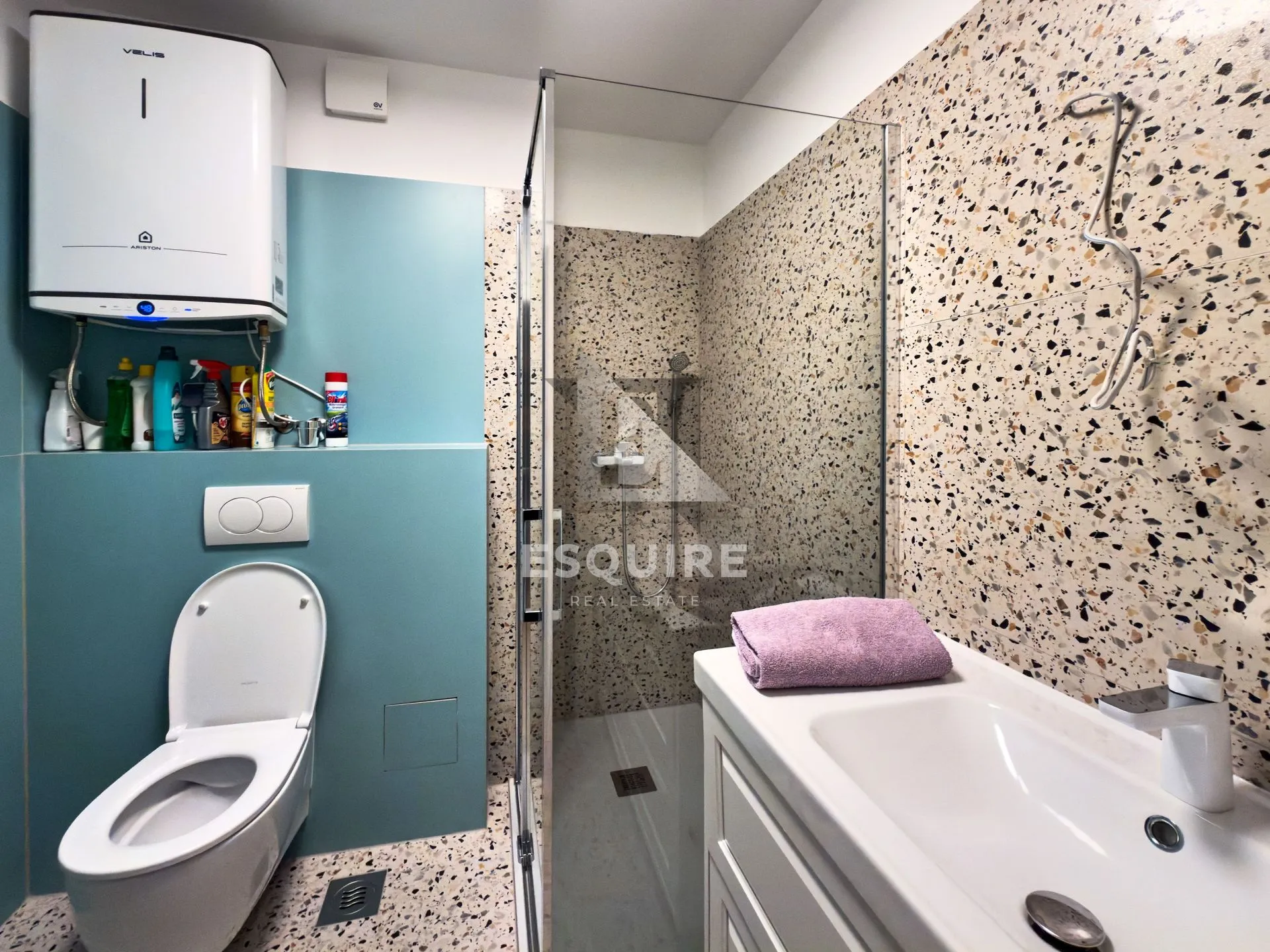 bili brig - potpuno renoviran dvosoban stan - 75m2 - slika 10