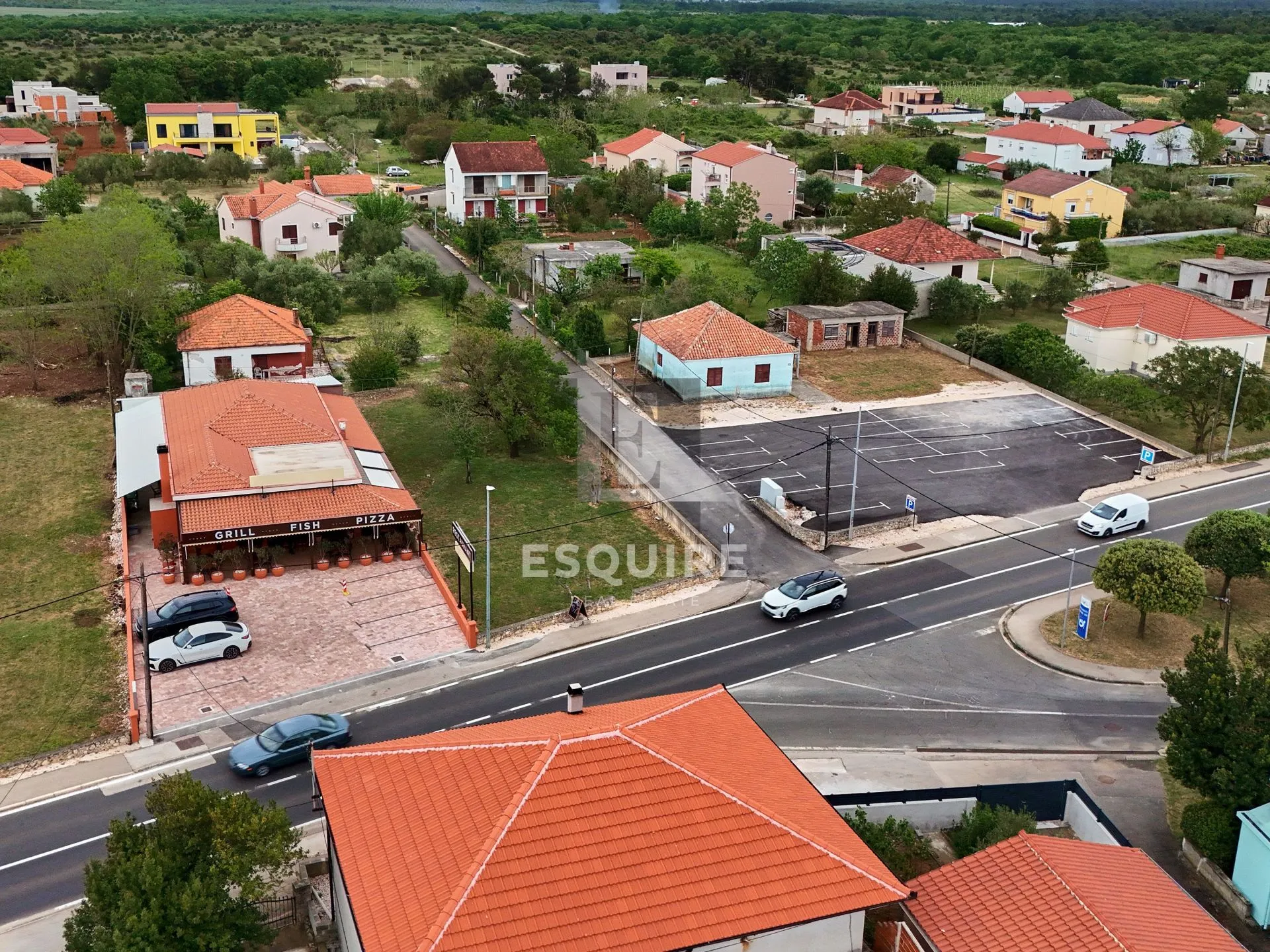 zaton - poslovni prostor / restoran na top lokaciji! - slika 2