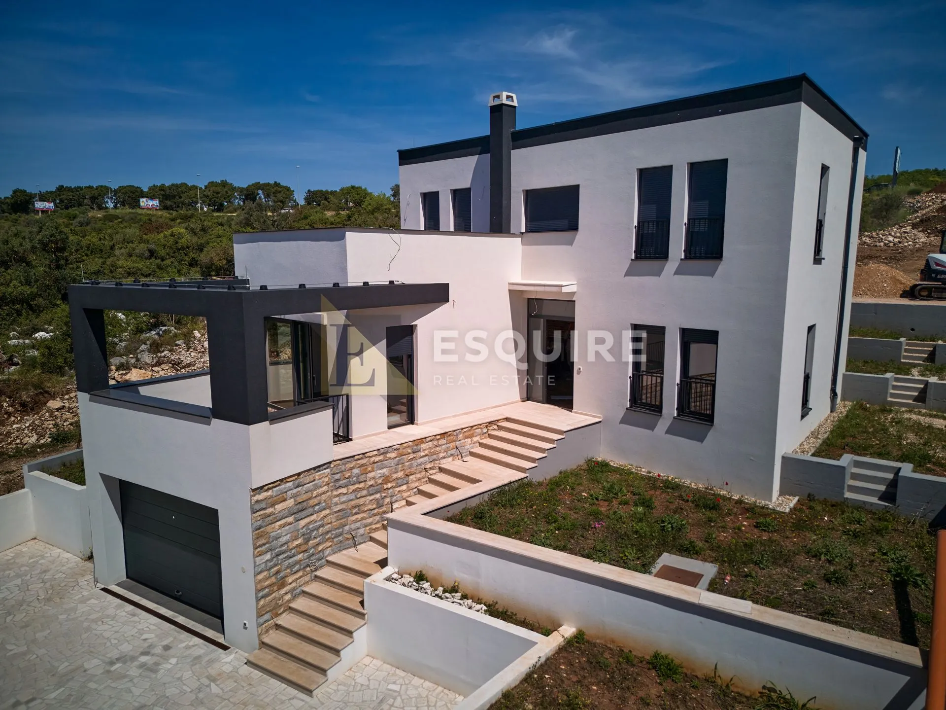 ZADAR - PLOVANIJA - Luksuzna obiteljska vila s panoramskim pogledom - 210m2