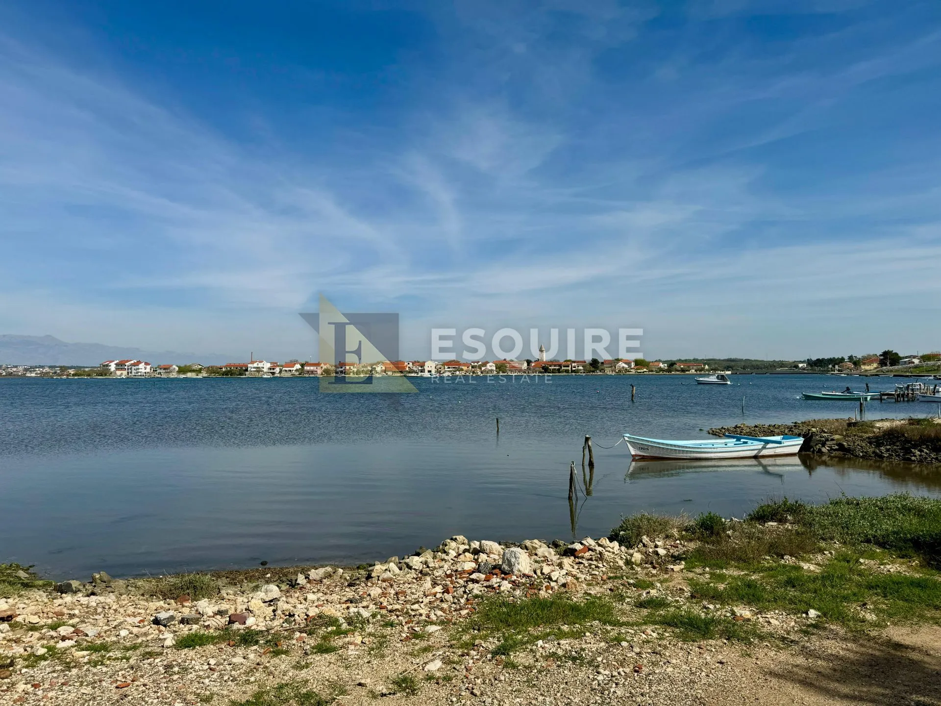 nin - ekskluzivna vila - prvi red uz pješćanu plažu - slika 3