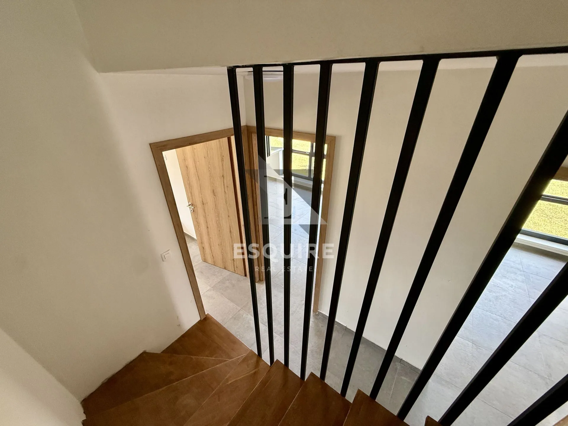 grbe / nin – moderna vila s bazenom, krovnom terasom i dodatnom parcelom! - slika 32