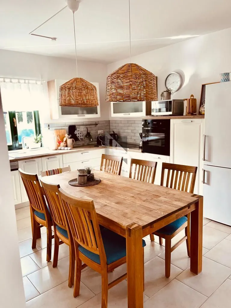 radovin - četverosobna vila katnica s bazenom - 170m2 - slika 4