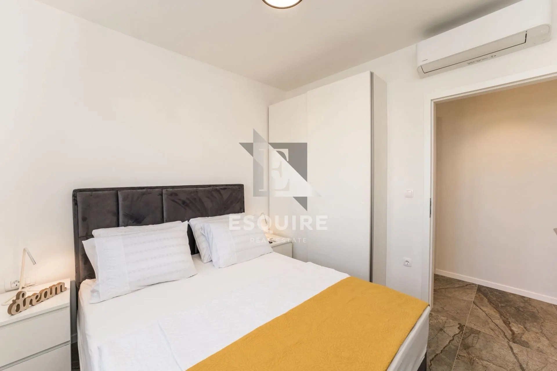 turanj - dvosoban penthouse 70m od mora - 101m2 - slika 8