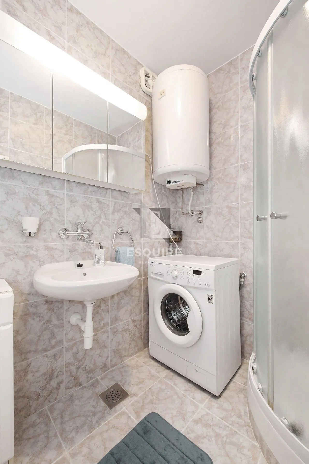 zadar - branimirova obala - dvosoban stan - 72m2 - slika 17