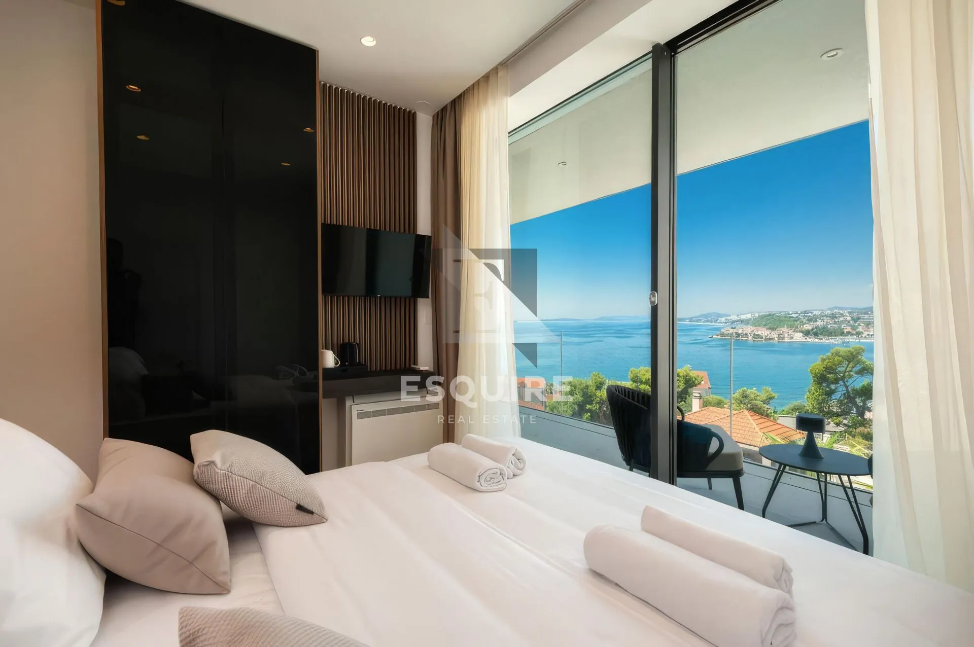 split - ekskluzivna vila s pogledom na more - slika 25
