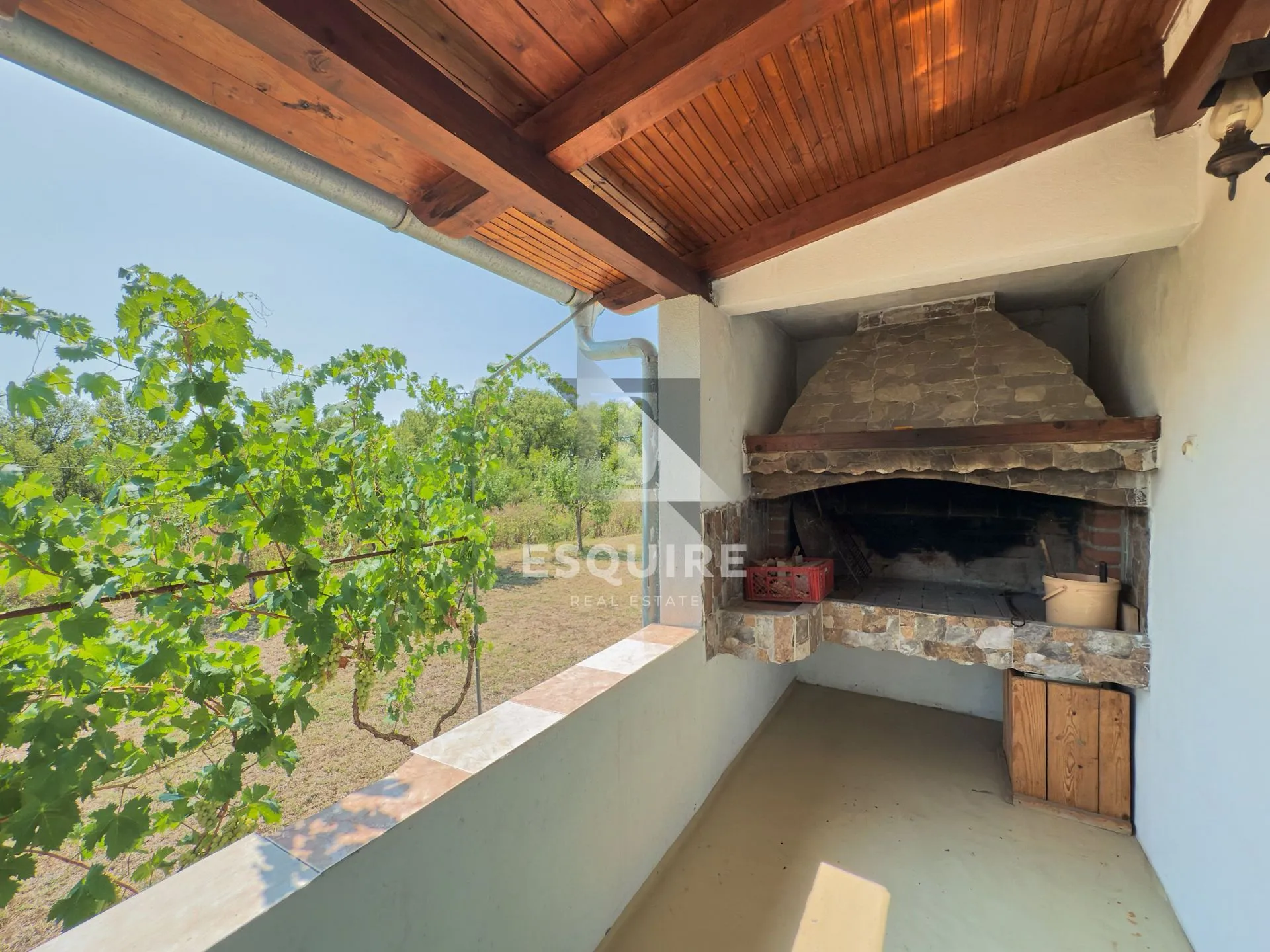 zemunik donji - samostojeća katnica s velikim dvorištem - 260m2 - slika 21