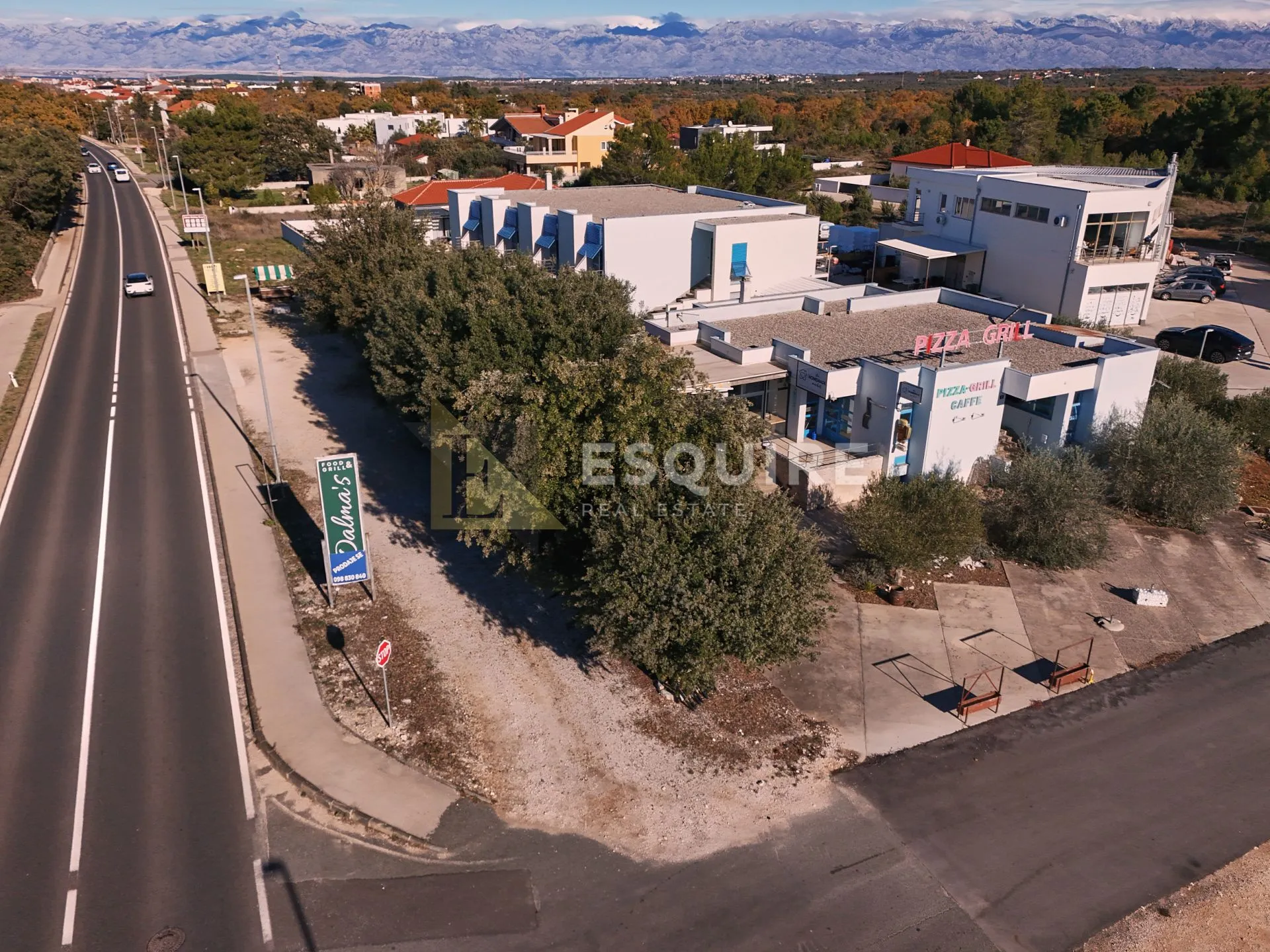 zaton - dvije poslovno stambene zgrade - 1200m2 - slika 29