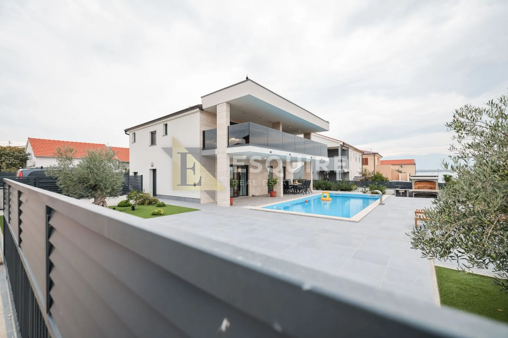 vir - luksuzna vila s bazenom 150m od plaže - 255m2 - slika 5