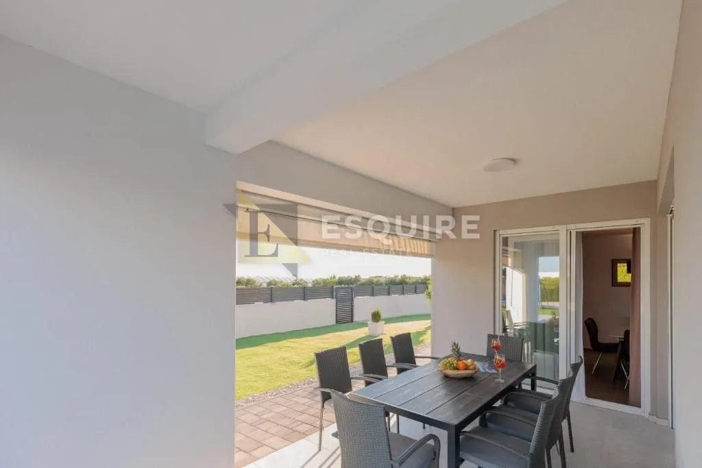 vrsi - moderna vila od 170 m2 s bazenom!! - slika 21