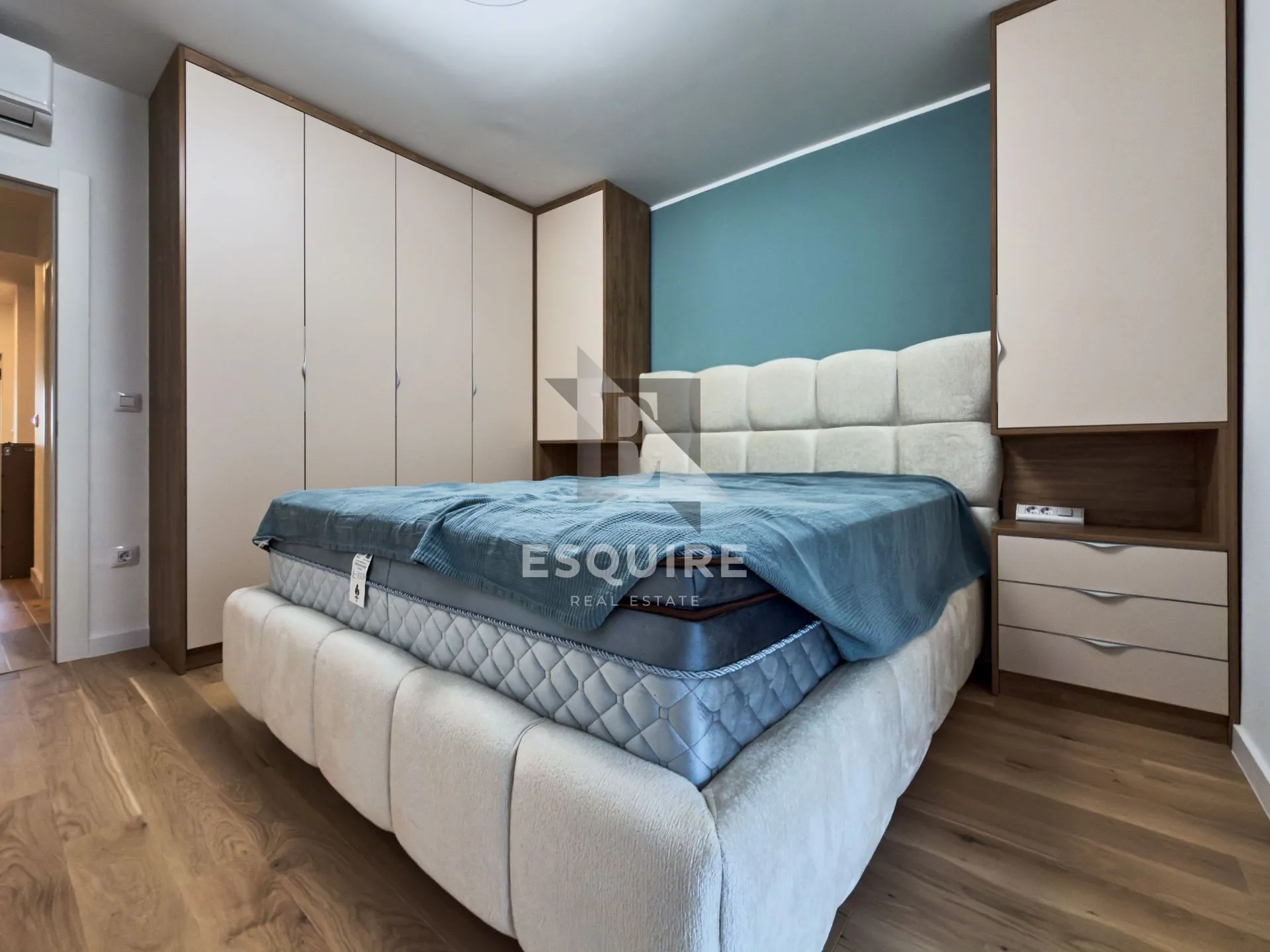 bili brig - potpuno renoviran dvosoban stan - 75m2 - slika 7