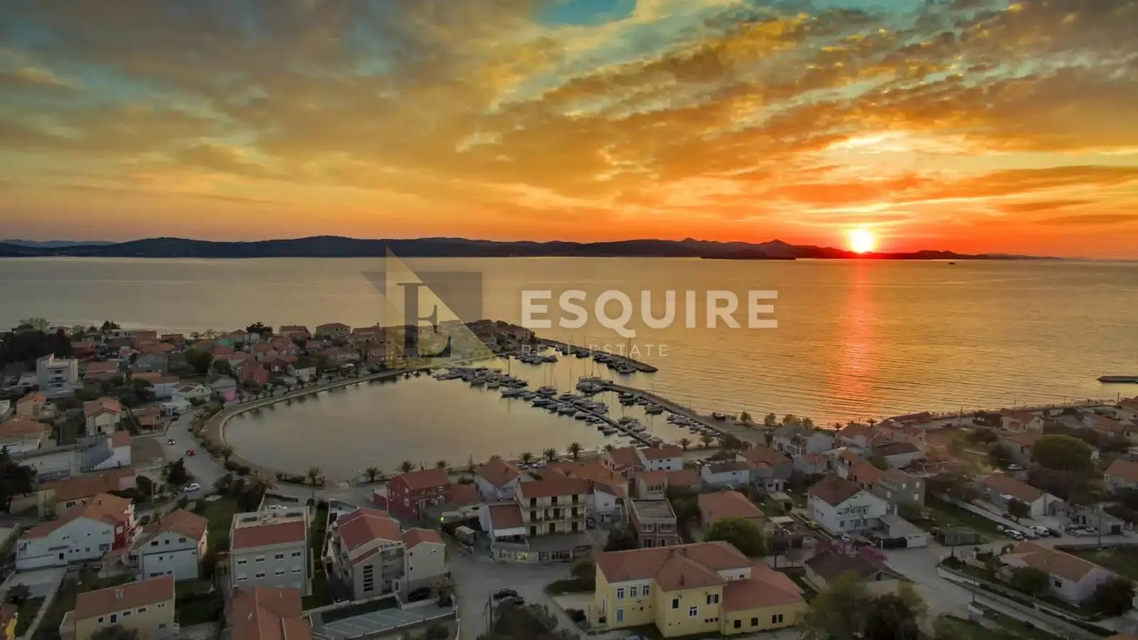 zadar - bibinje ekskluzivan stan u prizemlju s bazenom prvi red uz more - slika 16