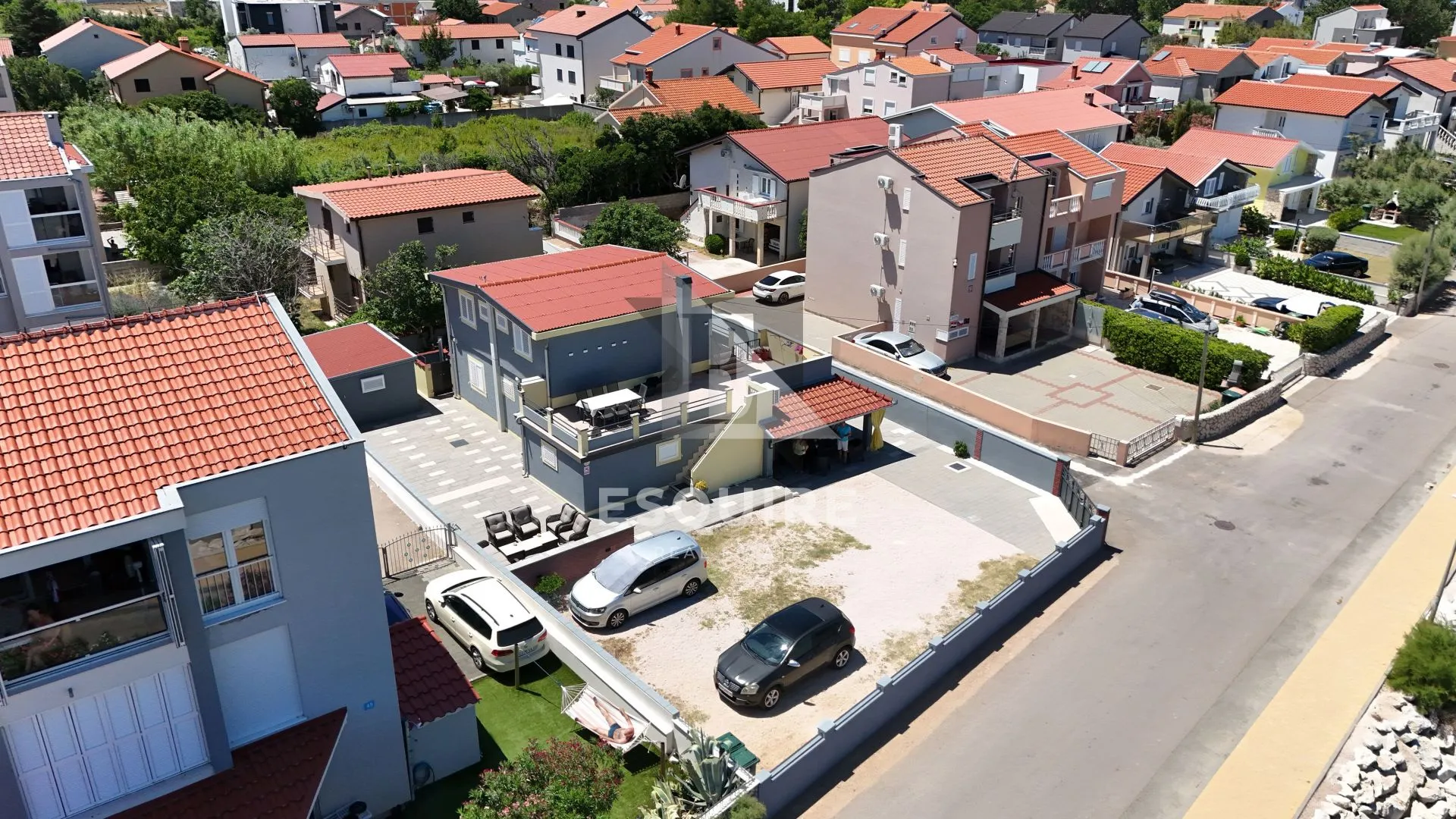 nin - apartmanska kuća 1. red do mora - 240m2 - slika 5