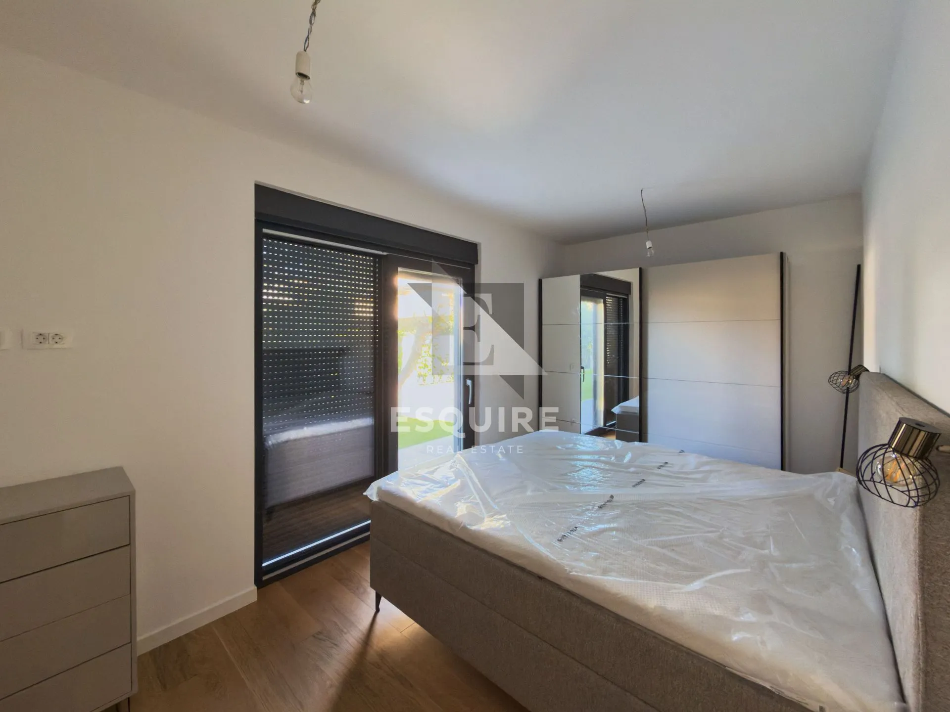 zadar - diklovac - trosoban namješten stan s vrtom i krovnom terasom - 141m2 - slika 5