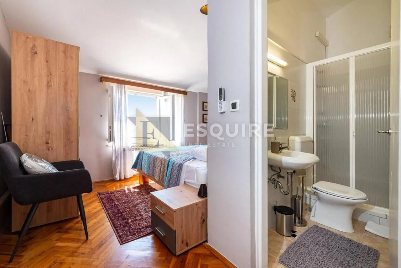 zadar - kuća sa bazenom i pogledom na terenu od 1200m2 - slika 31