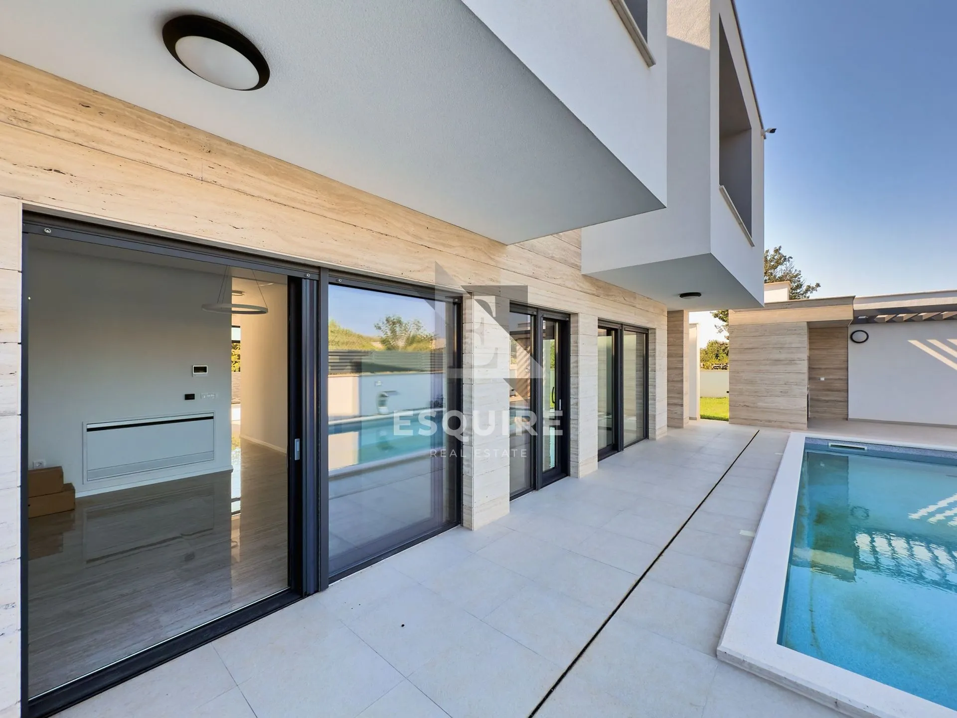 nin - zaton - moderna duplex vila s bazenom!! - slika 7