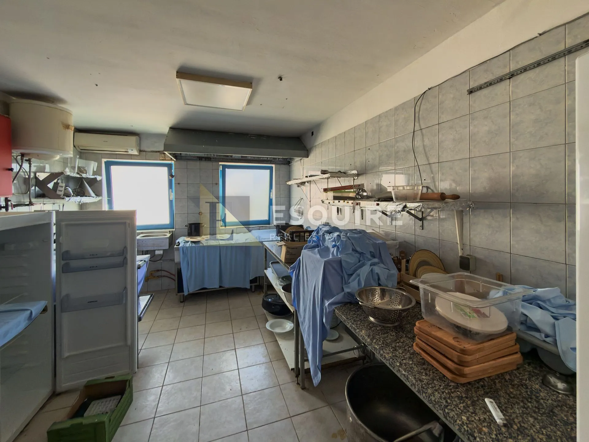 zaton - dvije poslovno stambene zgrade - 1200m2 - slika 23