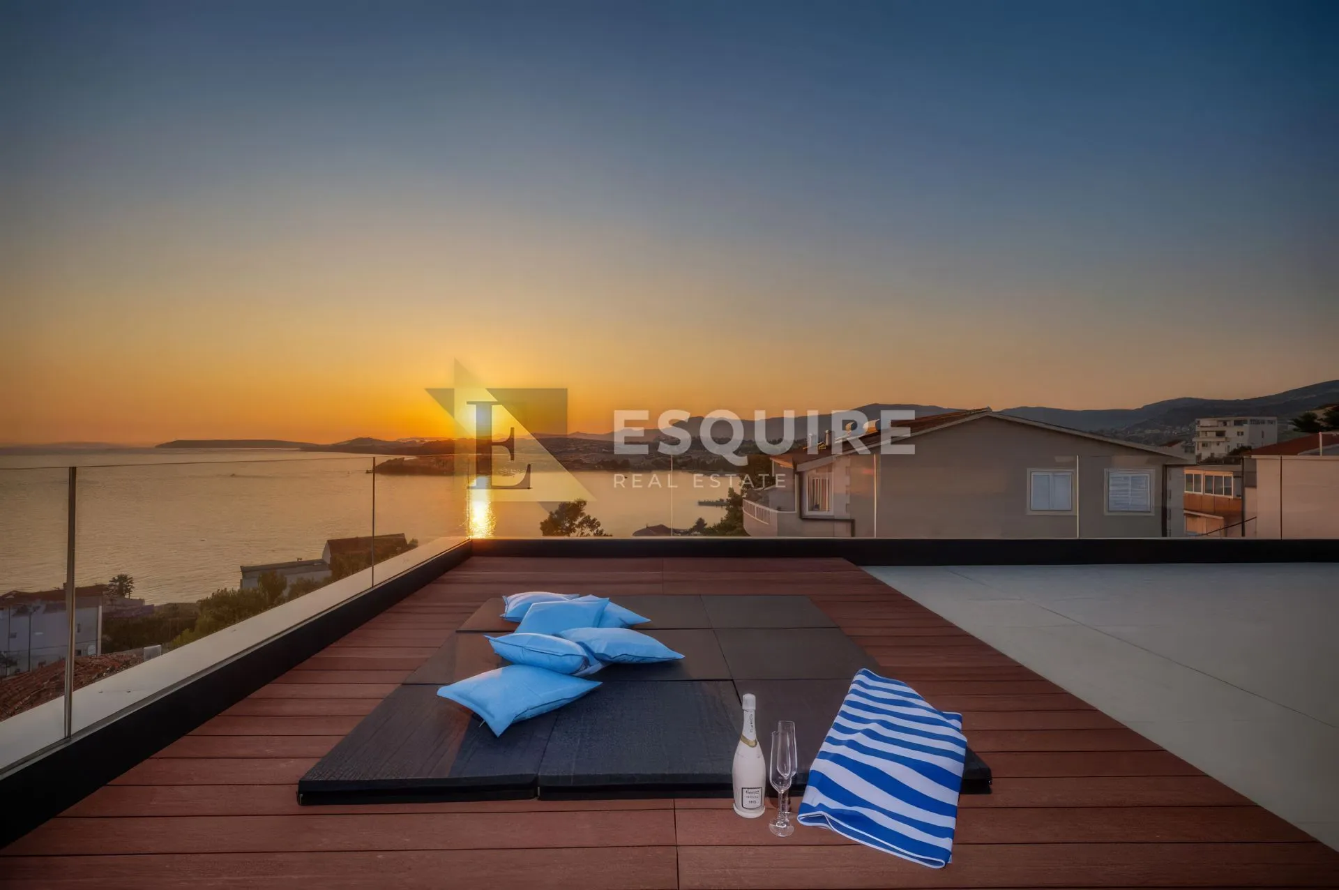 split - ekskluzivna vila s pogledom na more - slika 42