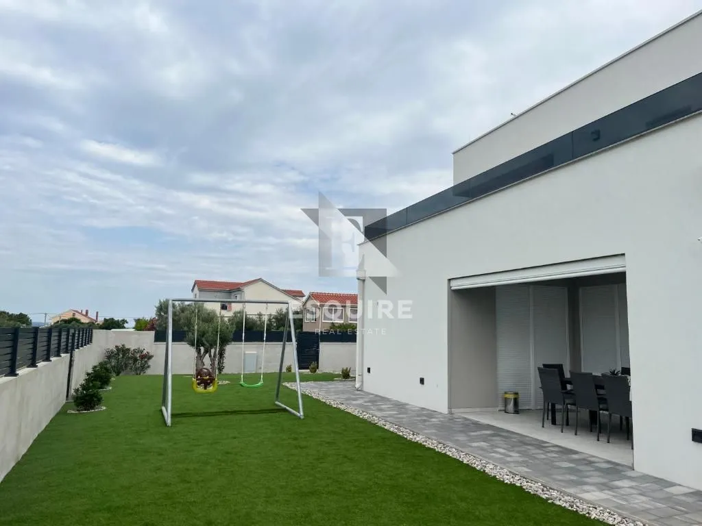 vrsi - moderna vila od 170 m2 s bazenom!! - slika 9