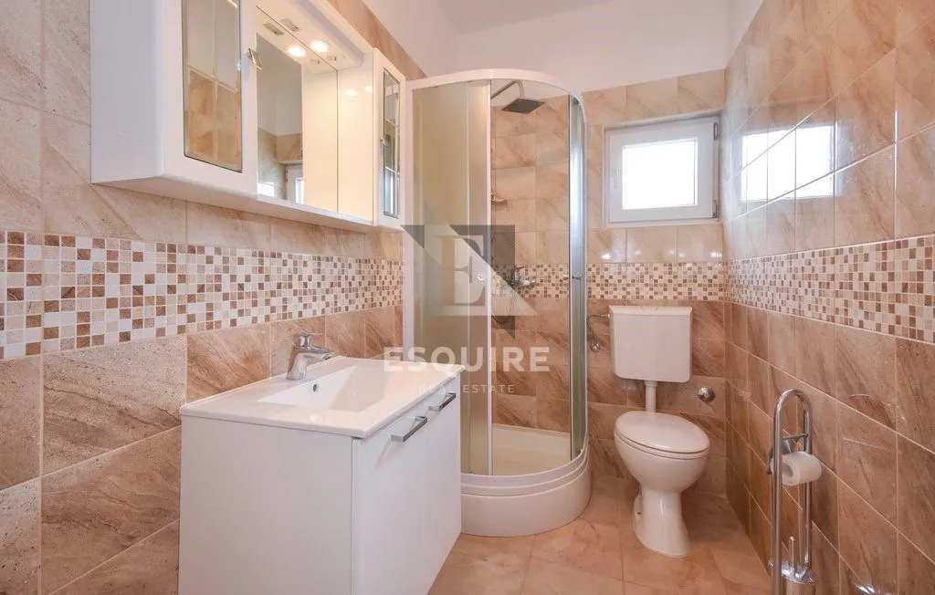 čiovo - slatine villa u prvom redu do mora - slika 15