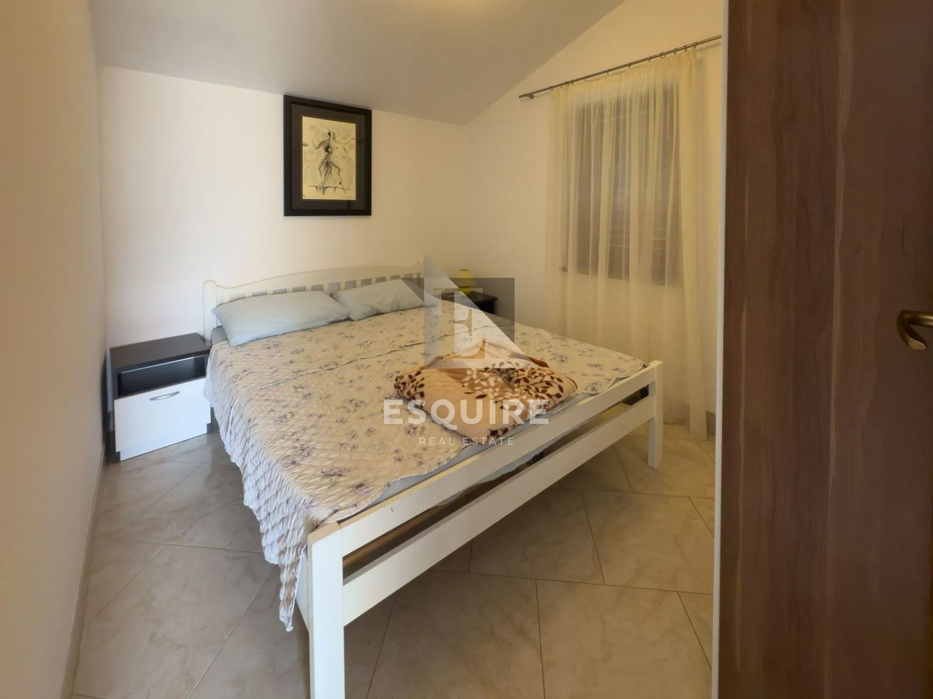 vrsi - samostojeća katnica sa dvije stambene jedinice - 250m2 - slika 23