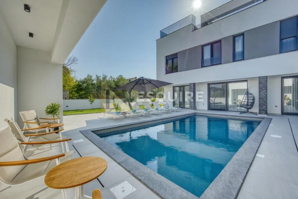 zaton - luksuzna četverosobna vila, 2 bazena - 234m2 - slika 2