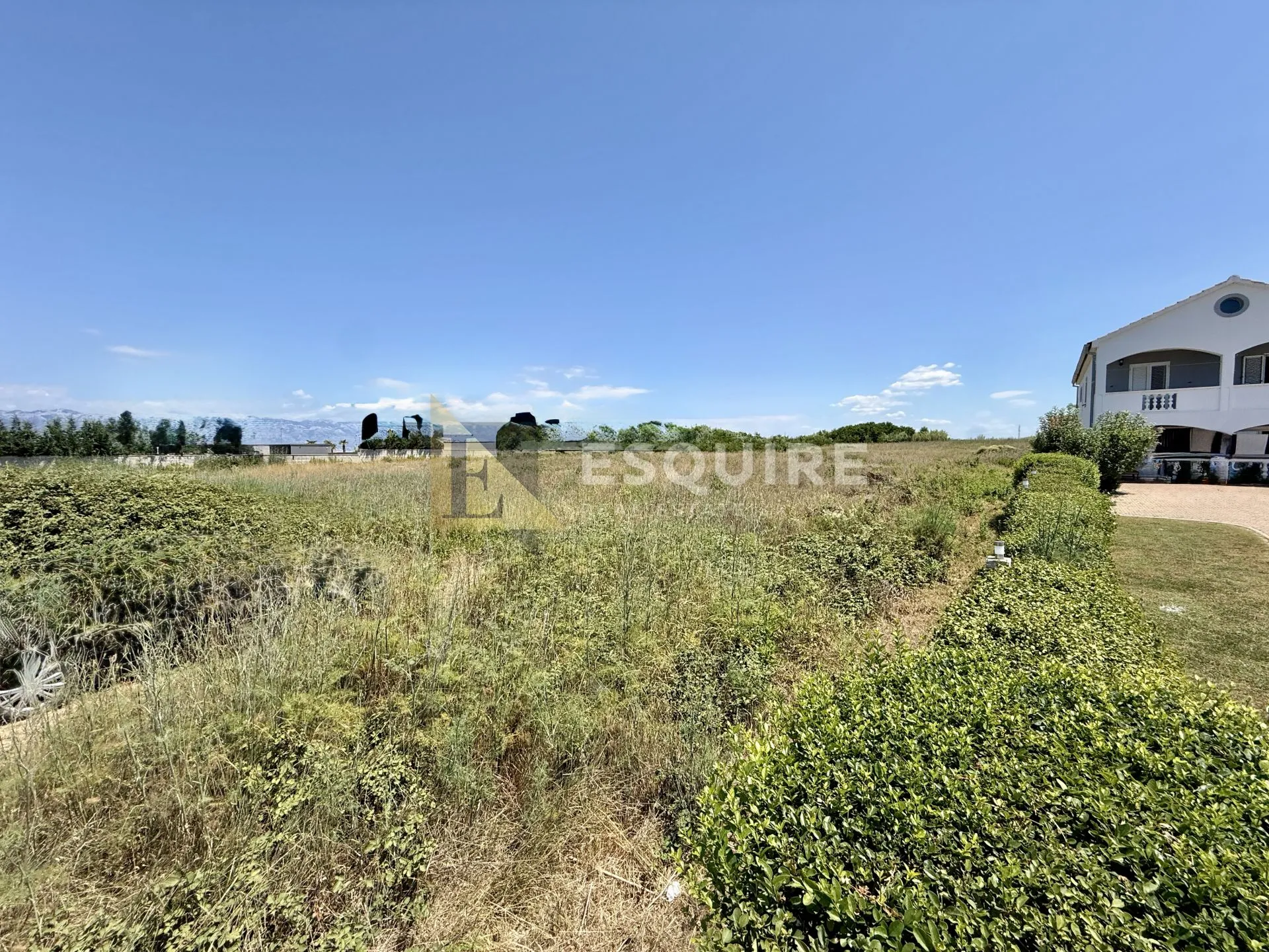 privlaka – atraktivno građevinsko zemljište 1.526 m² u blizini mora! - slika 2
