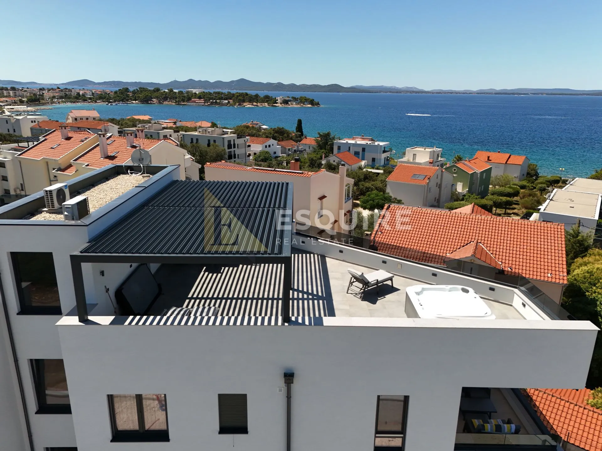 petrčane - punta skala luksuzni penthouse s krovnom terasom nadomak mora!! - slika 18