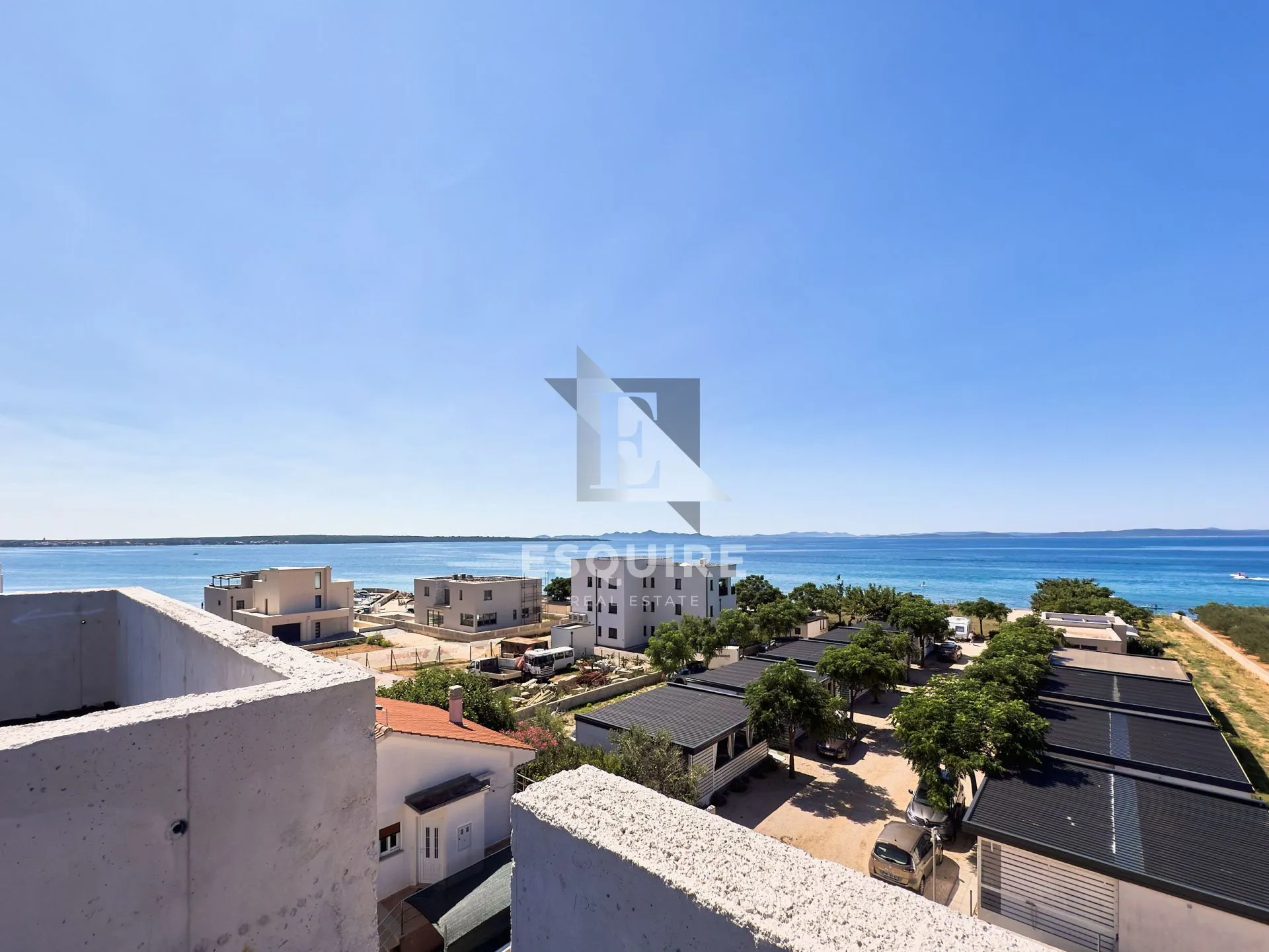 privlaka - dvosoban troetažni stan s7, useljivo - 130m2 - slika 21