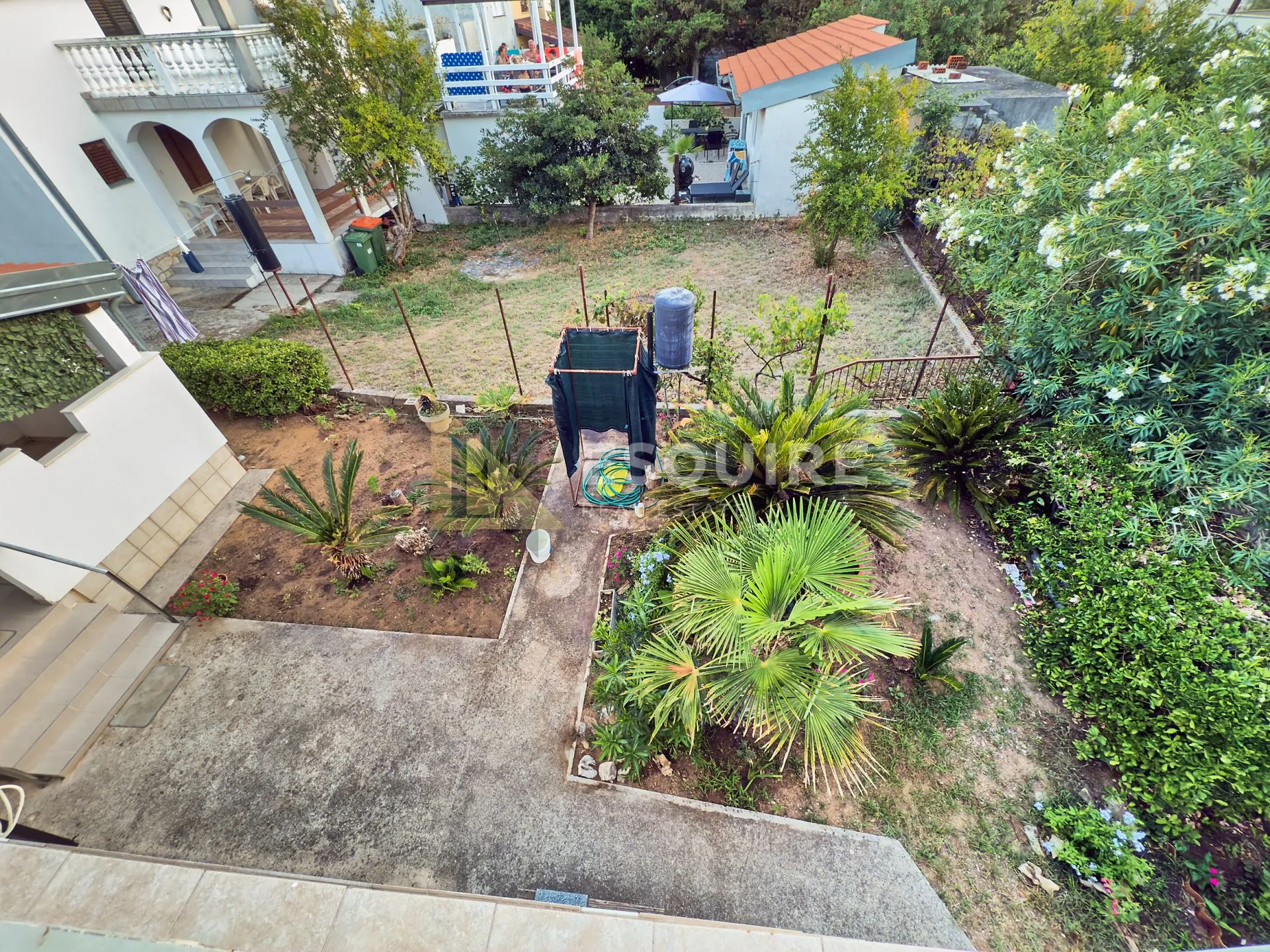 privlaka-sabunike, dvojna kuća s dva apartmana – 700 m od pješčane plaže!! - slika 25