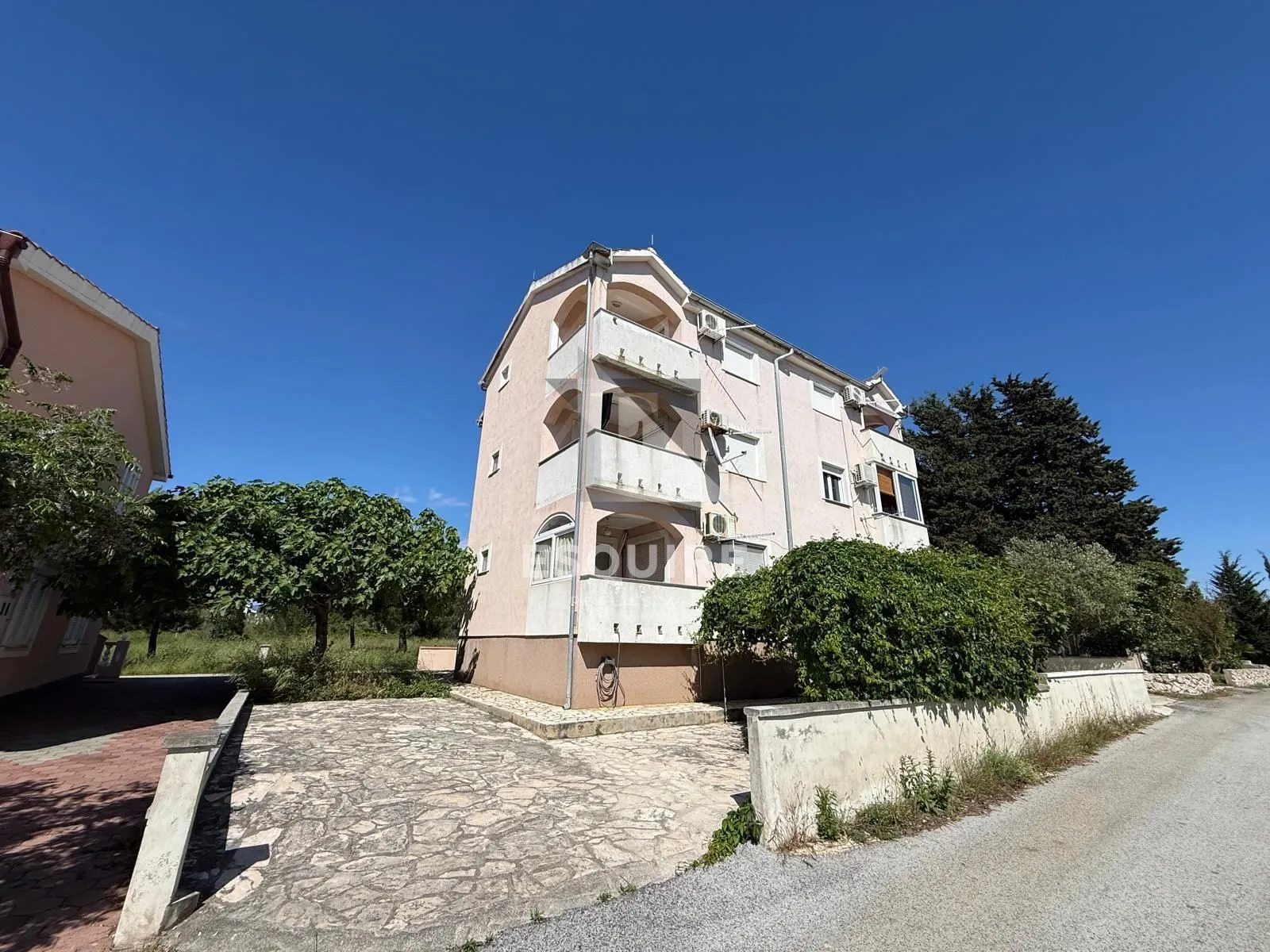 privlaka - jednosoban apartman 350m od mora - 45m2 - slika 15