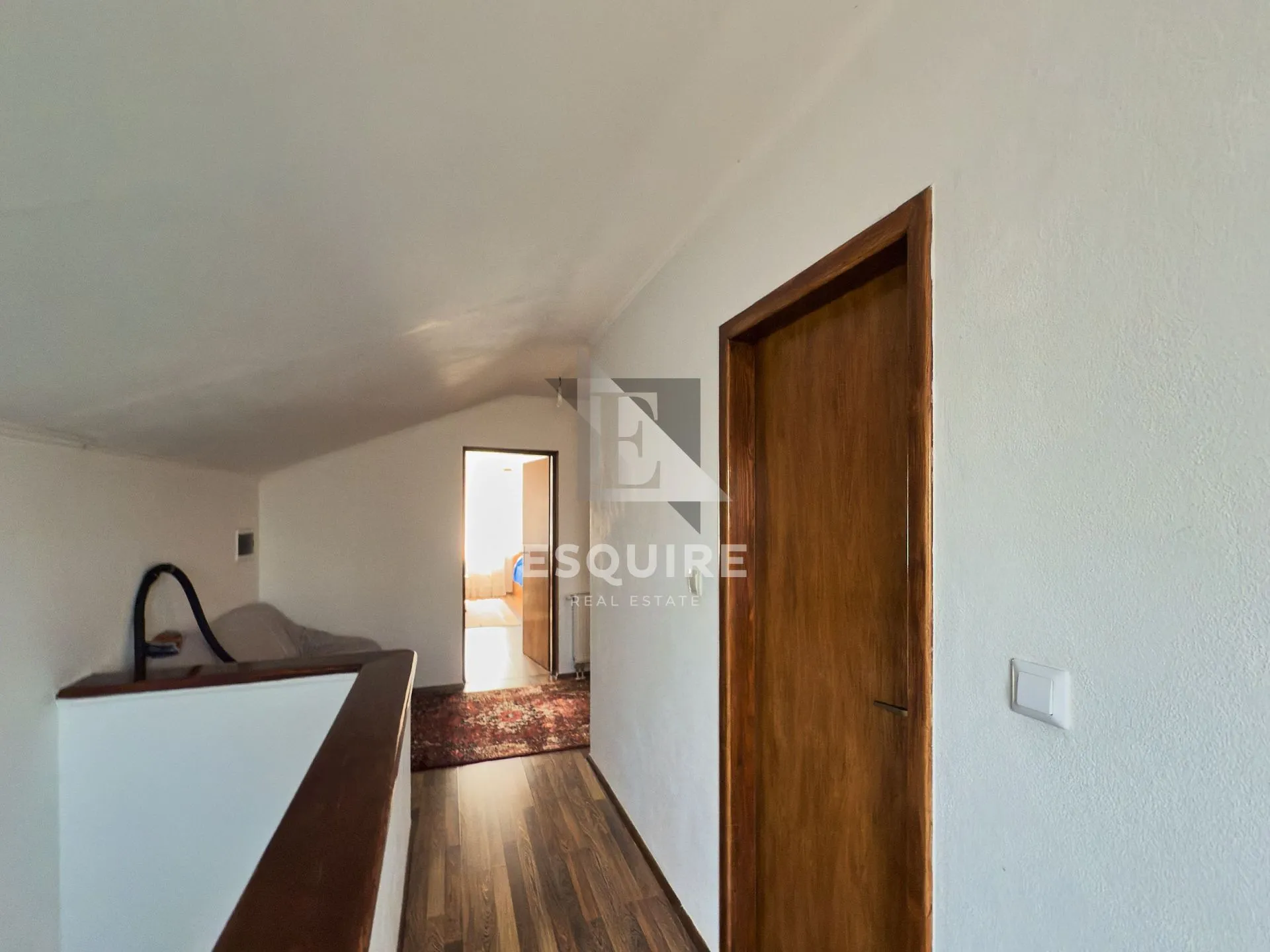 zemunik donji - samostojeća katnica s velikim dvorištem - 260m2 - slika 14
