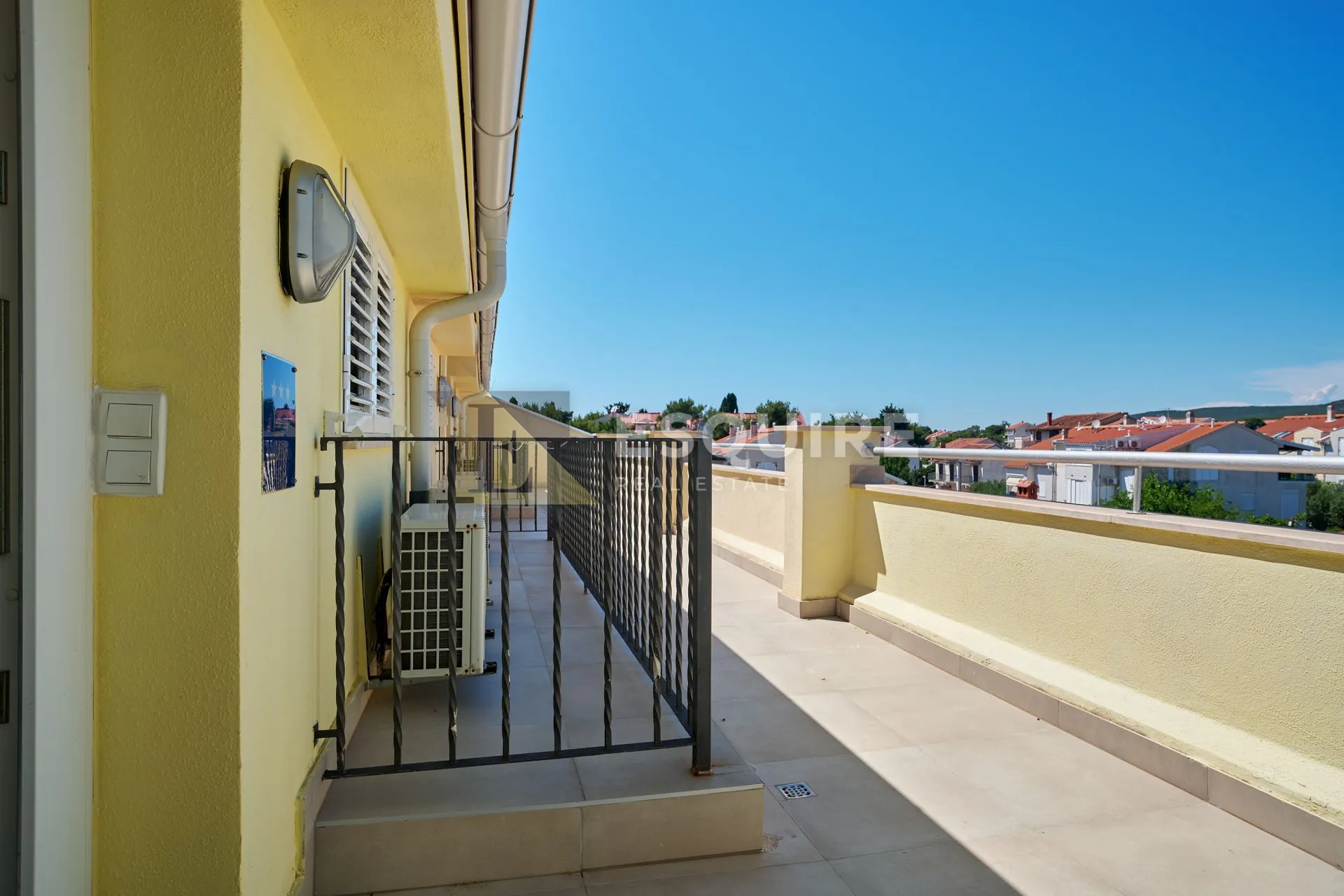 turanj - jednosoban apartman 1. red do mora - 45m2 - slika 18