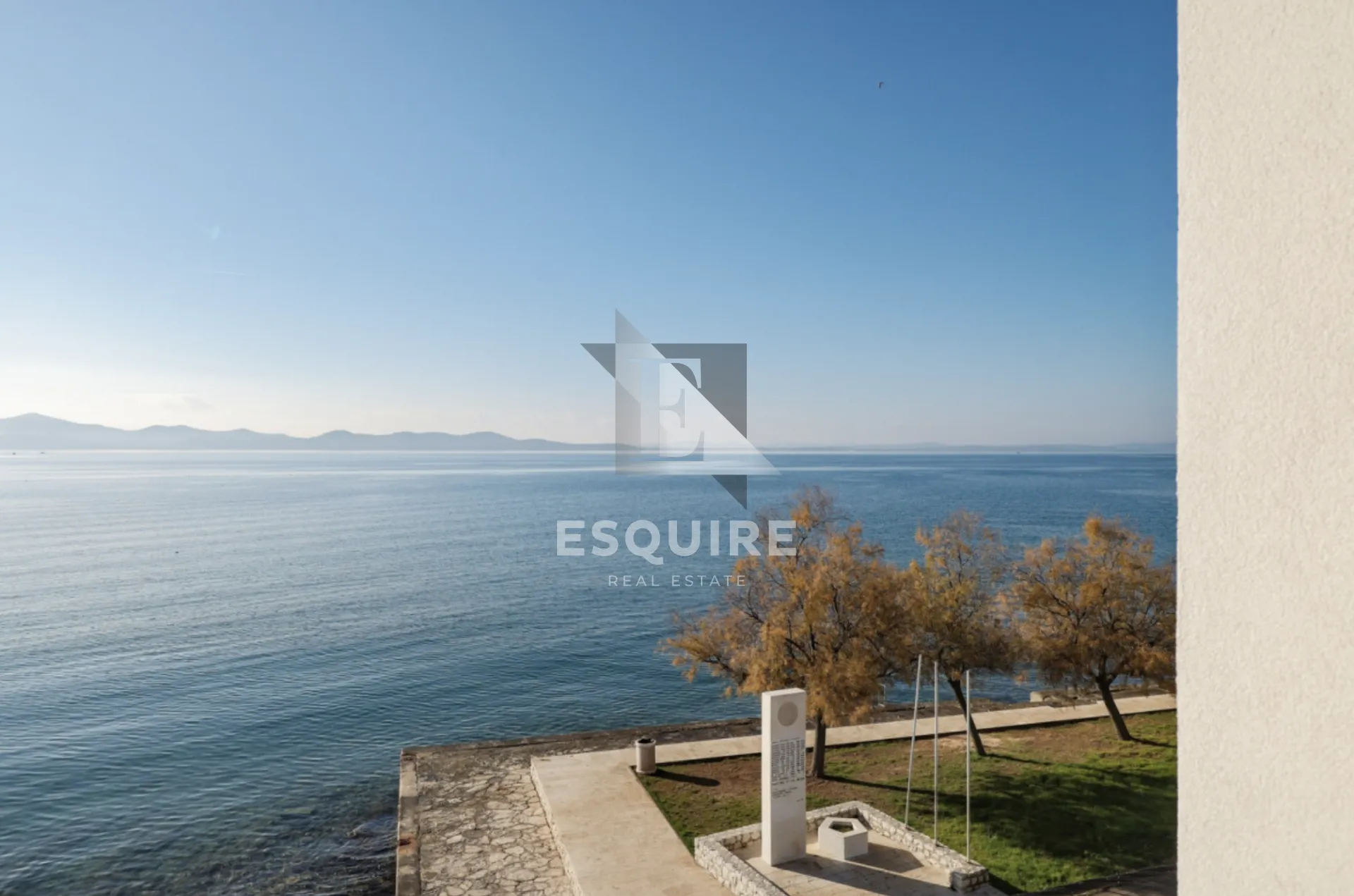 zadar - diklo - četverosobna vila 1. red do mora - 150m2 - slika 35