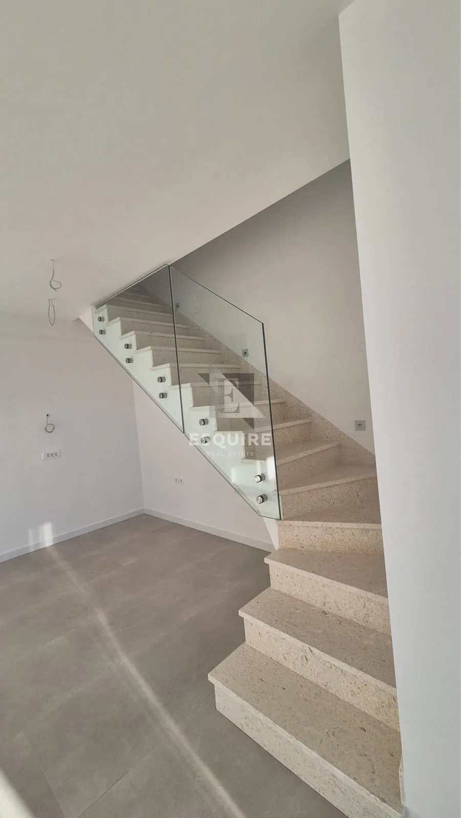 diklovac - luksuzan trosoban penthouse, garaža - 155m2 - slika 14
