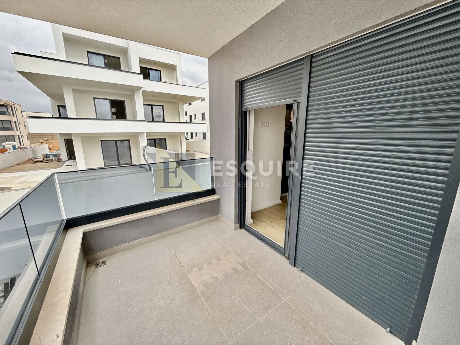 povljana - namještena duplex kuća s grijanim bazenom!! - slika 20
