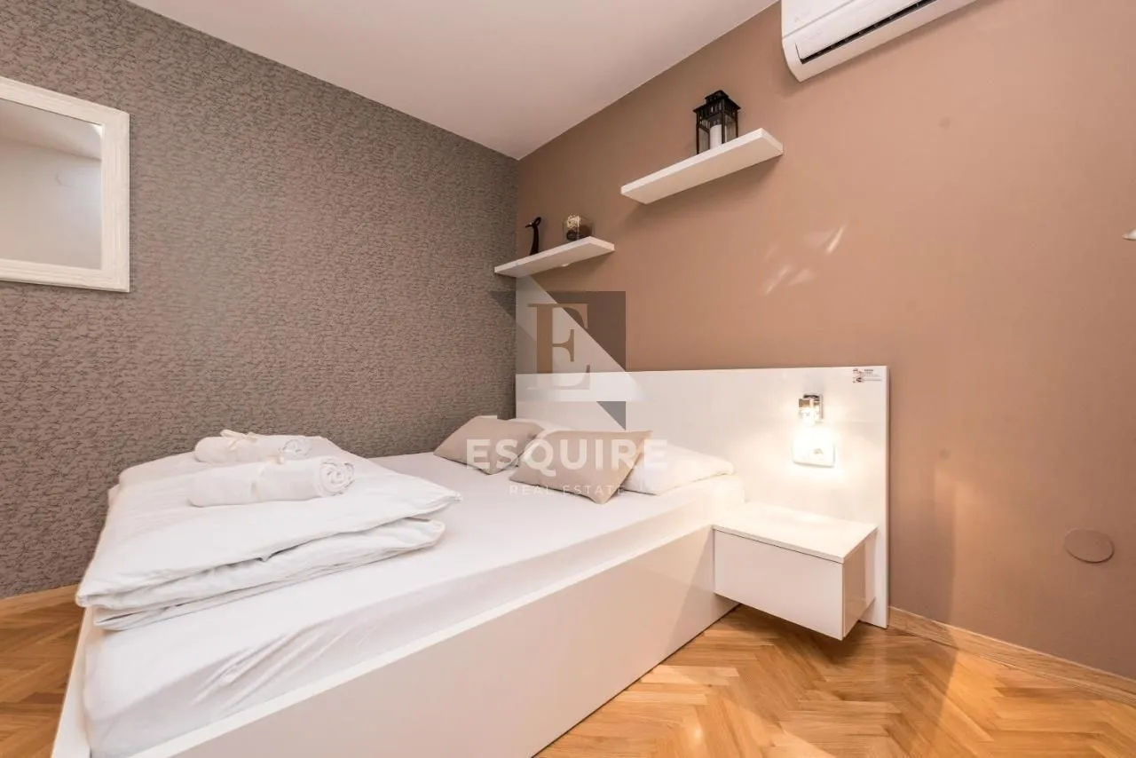 zadar - zgrada u centru stare jezgre grada sa 6 apartmana i 2 poslovna prostora - slika 26