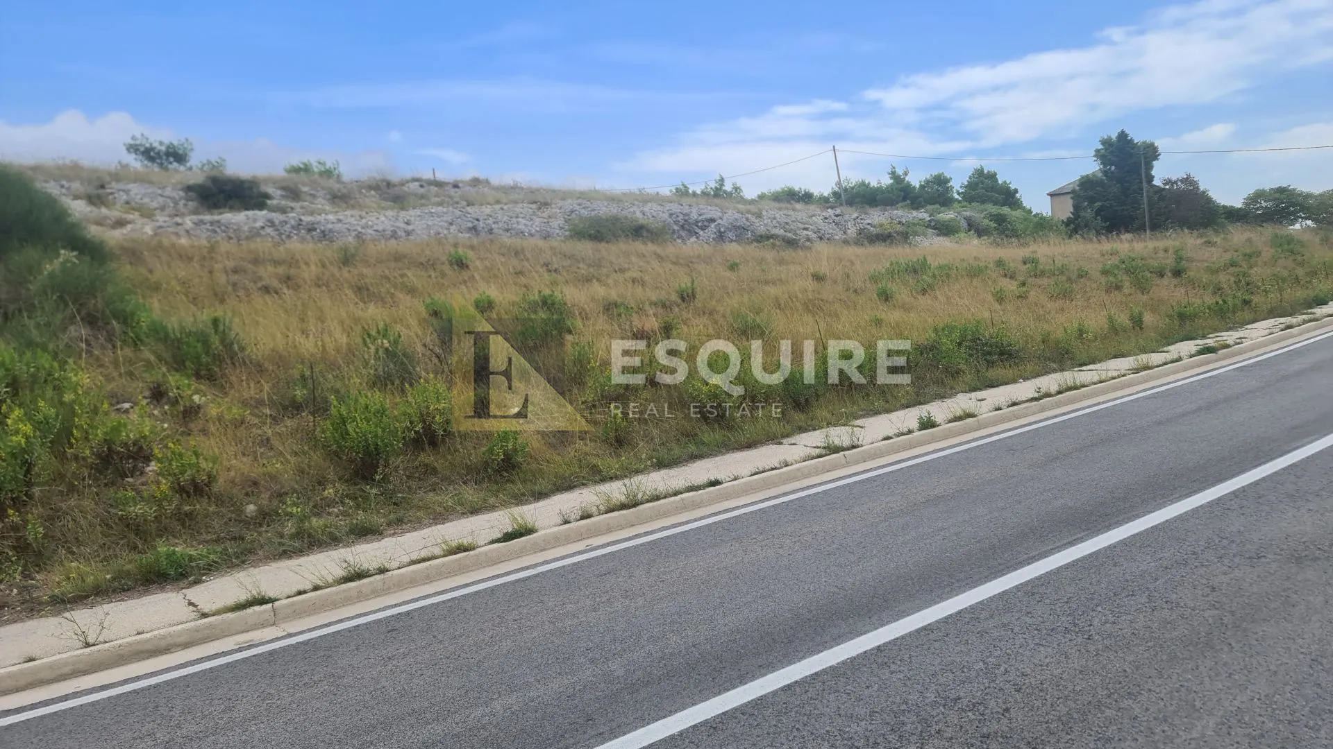RTINA - Građevinsko zemljište s pogledom na more - 1294m2 - Rtina, Ražanac