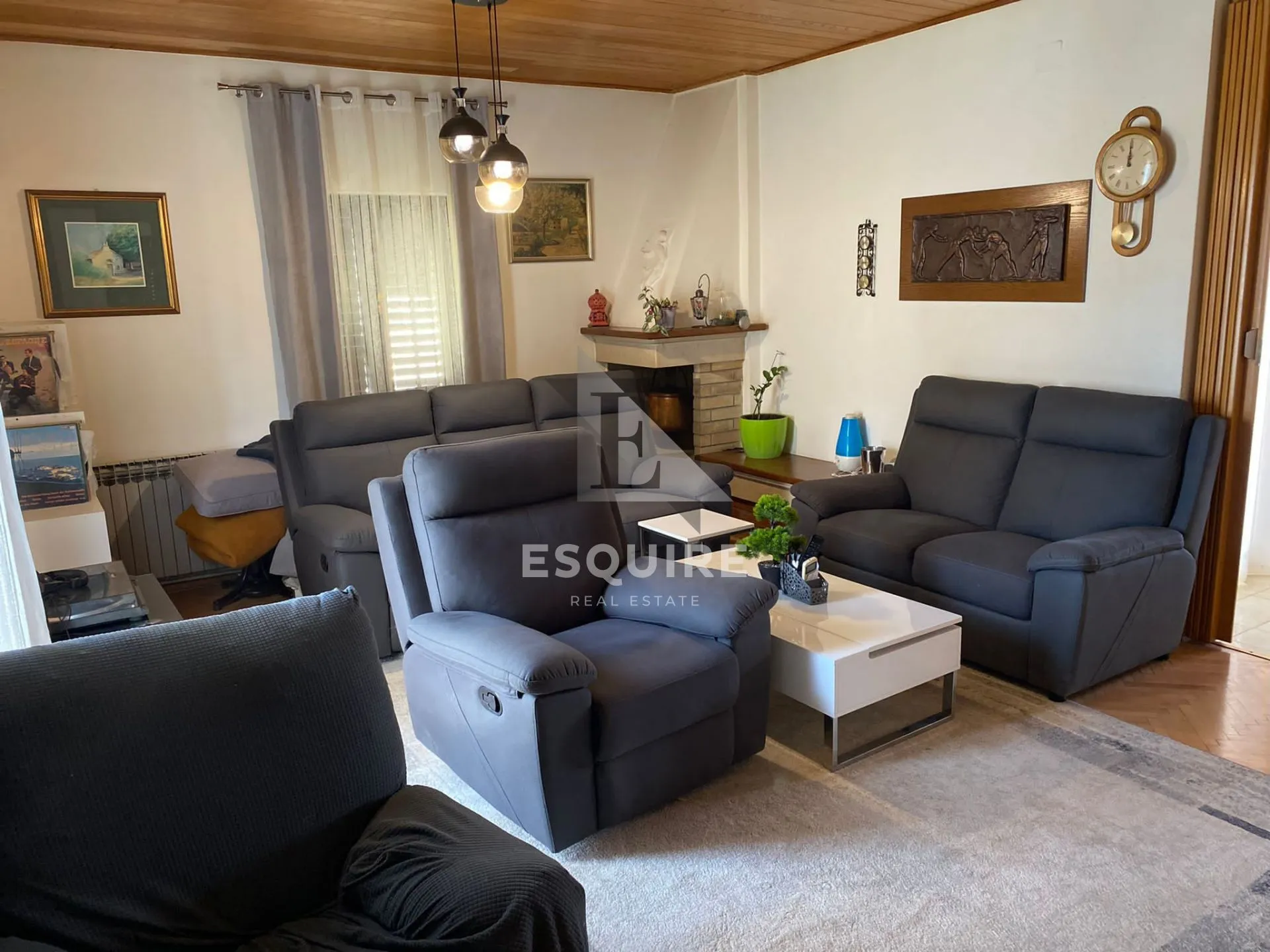 brač - sutivan - kuća sa dvije stambene jedinice i bazenom - 425m2 - slika 38