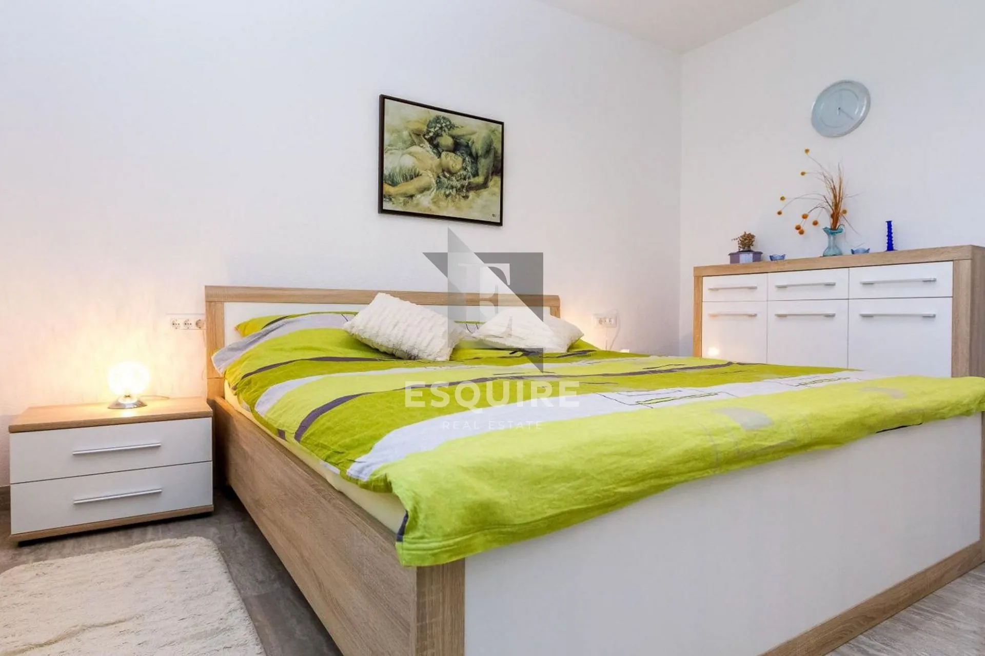 sukošan - kuća sa tri stana ukupne stambene površine - 345m2 - slika 8