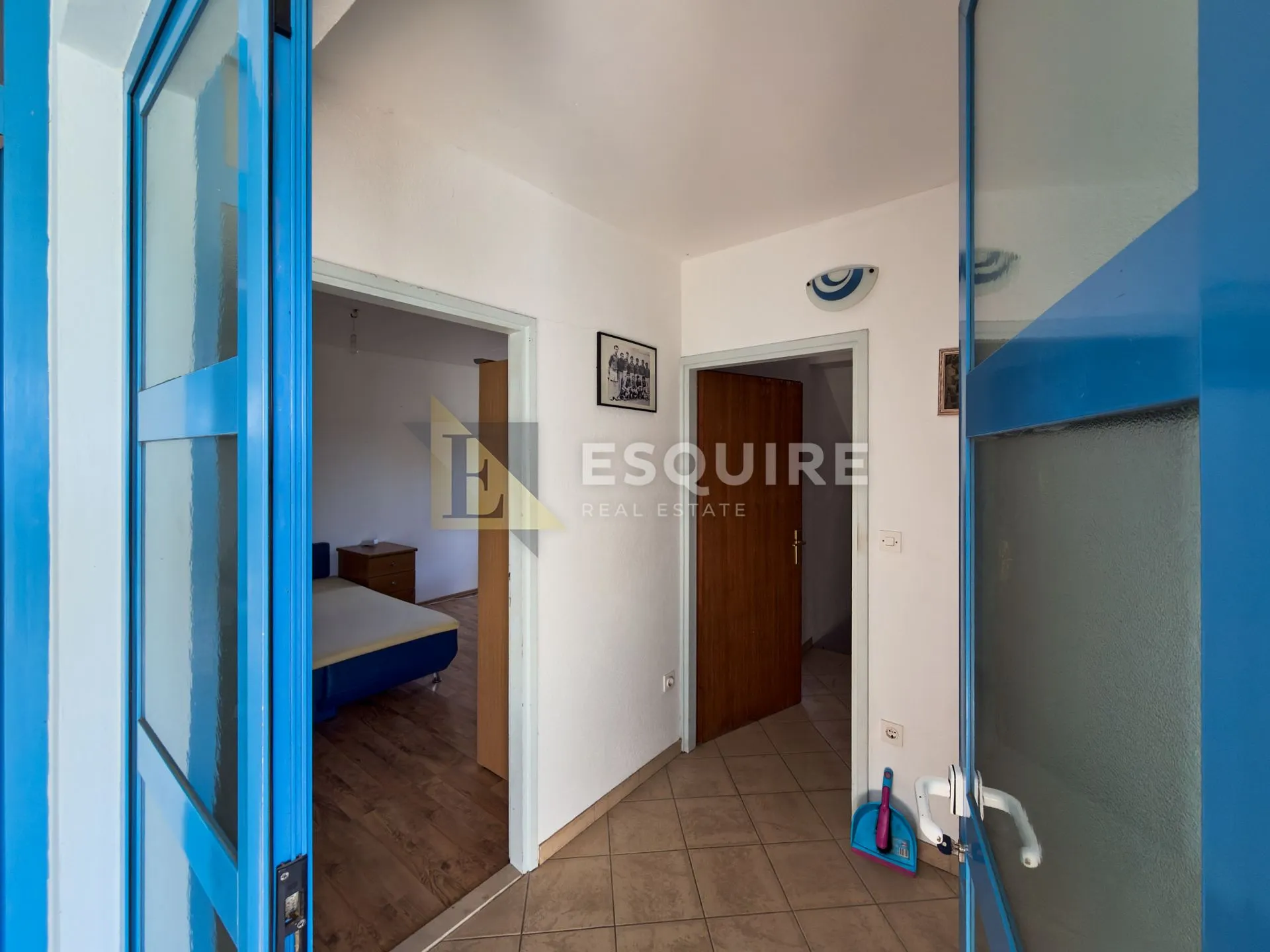 zaton - dvije poslovno stambene zgrade - 1200m2 - slika 25