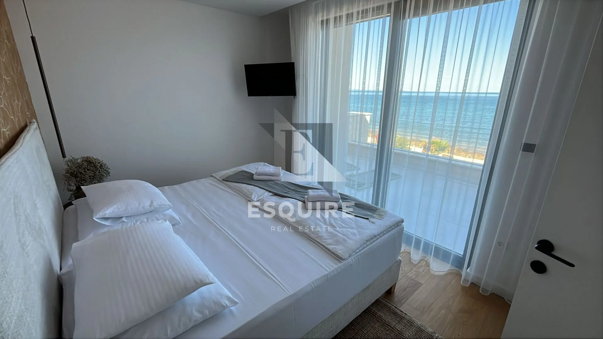 zaton - luksuzna četverosobna vila 1. red do mora - 240m2 - slika 7
