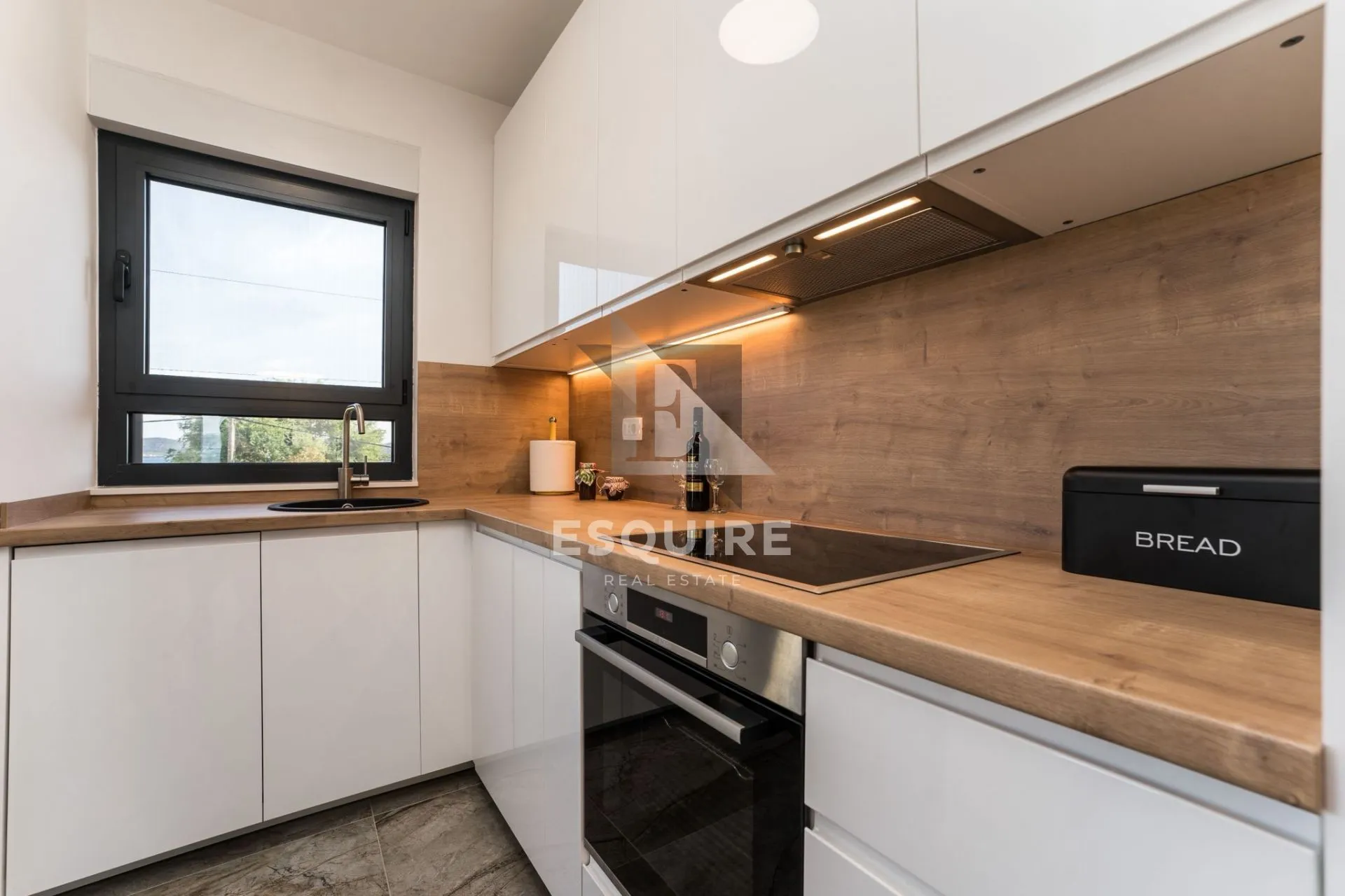 turanj - dvosoban penthouse 70m od mora - 101m2 - slika 12