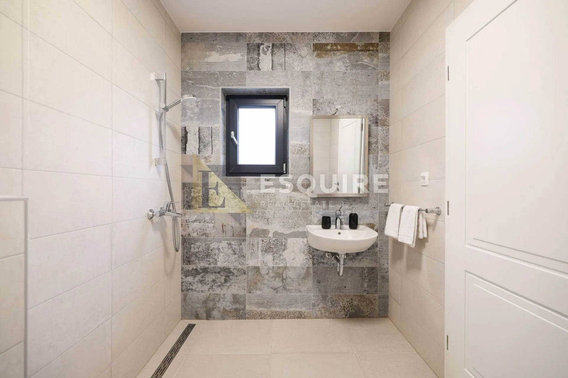 vir - luksuzna vila s bazenom 150m od plaže - 255m2 - slika 10