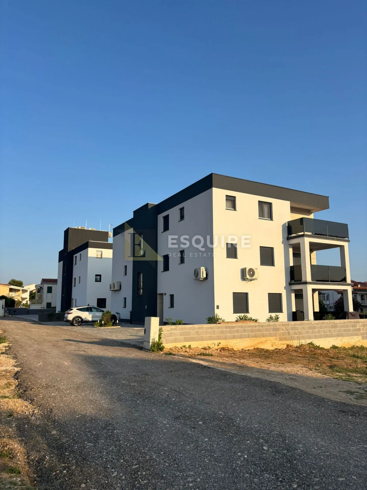 privlaka - trosoban penthouse s5 - 80m od mora - slika 5