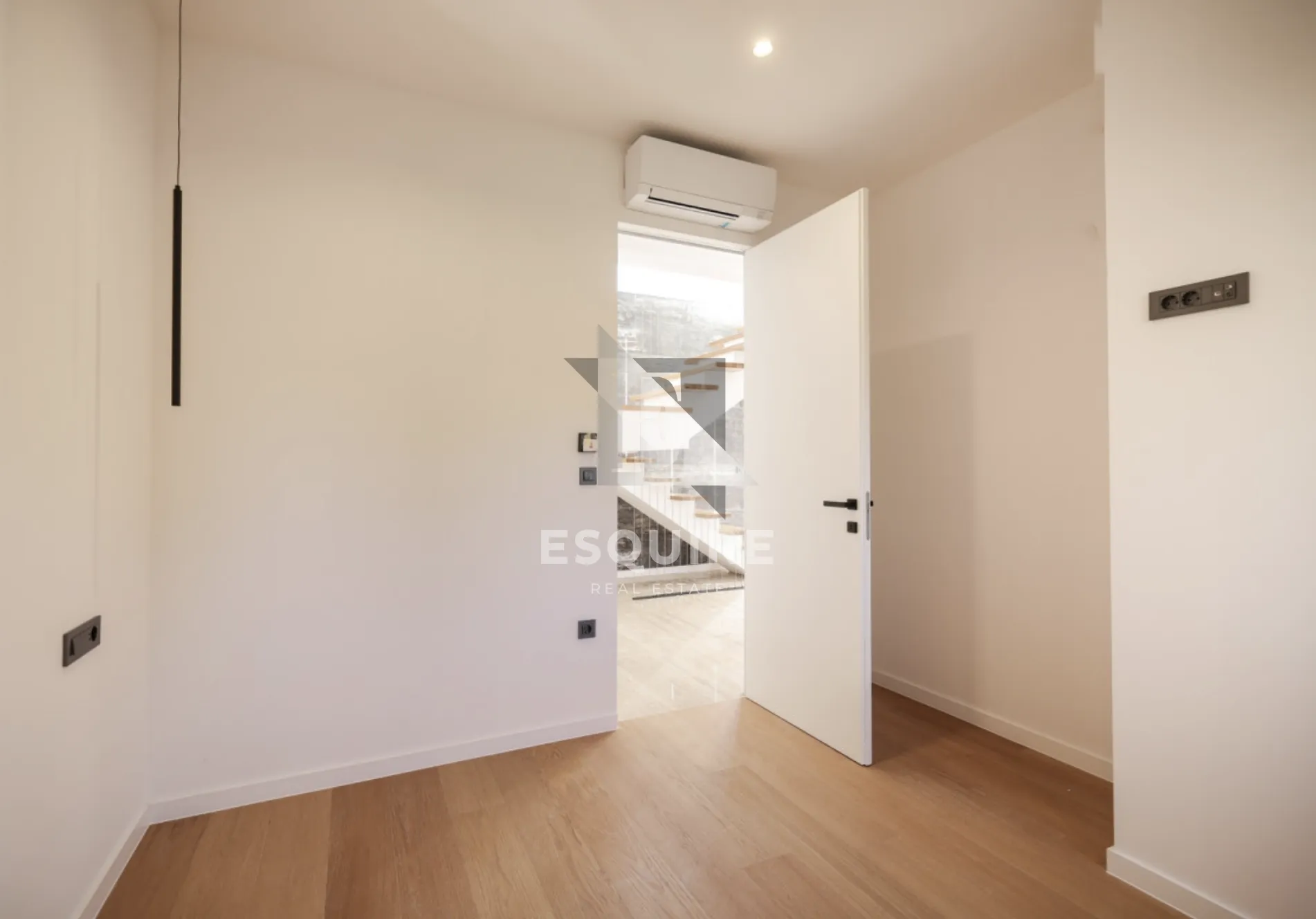 zadar - diklo - četverosobna vila 1. red do mora - 150m2 - slika 32