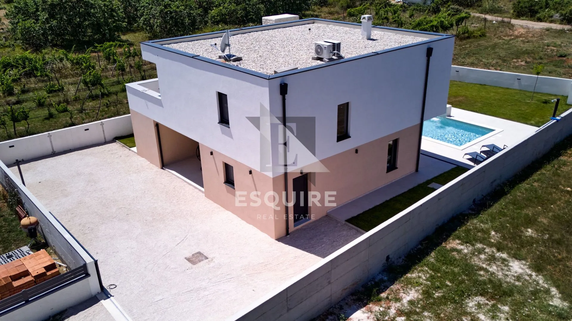 nin - žerava - moderna trosobna vila s bazenom - 188m2 - slika 6