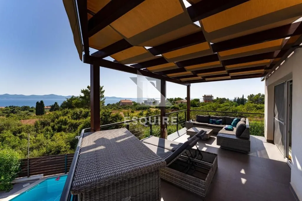 diklo - vila s bazenom i panoramskim pogledom na more i otoke - 200m2 - slika 6