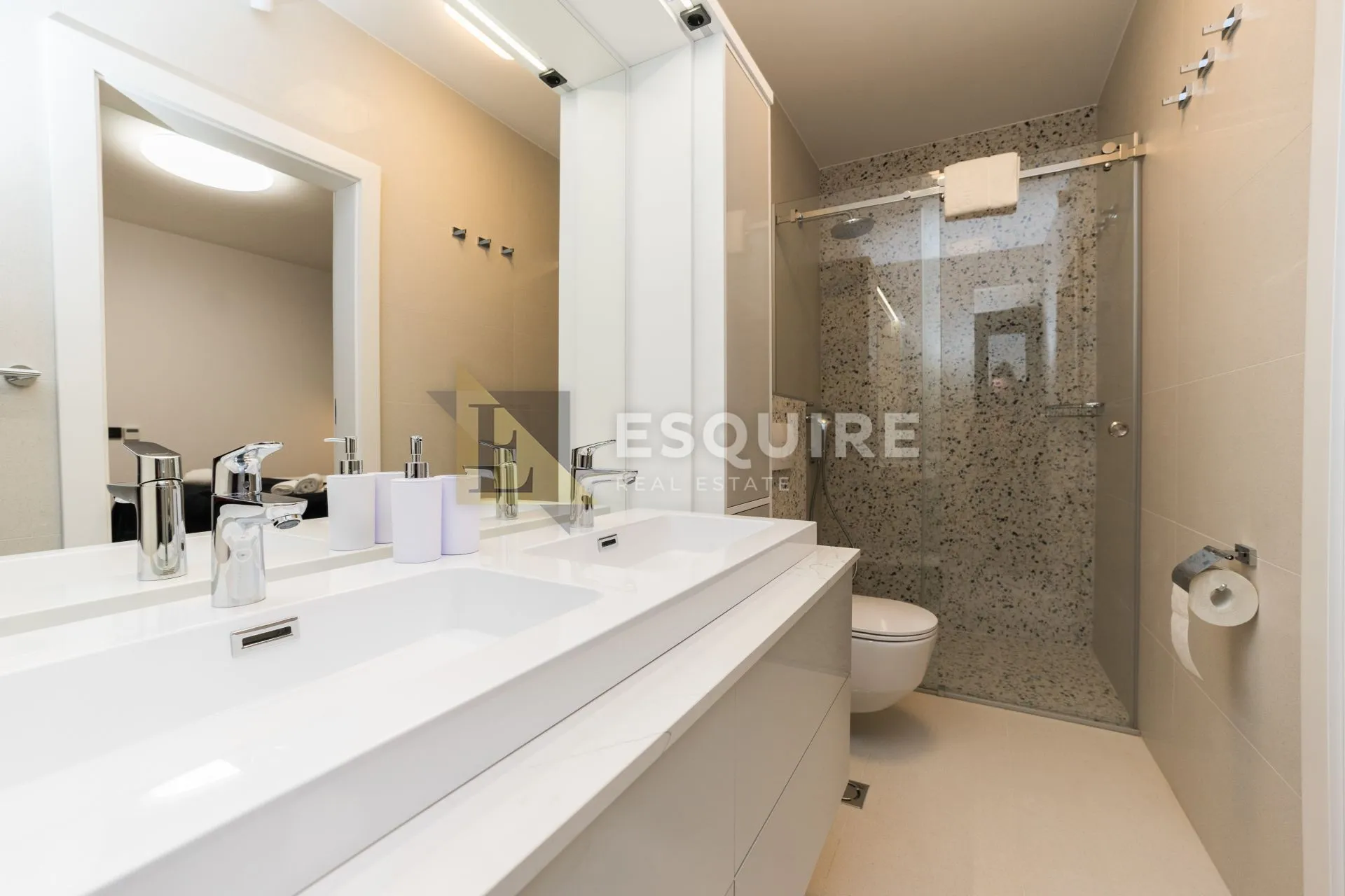 zaton – luksuzna vila s bazenom 100 m od mora!! - slika 39